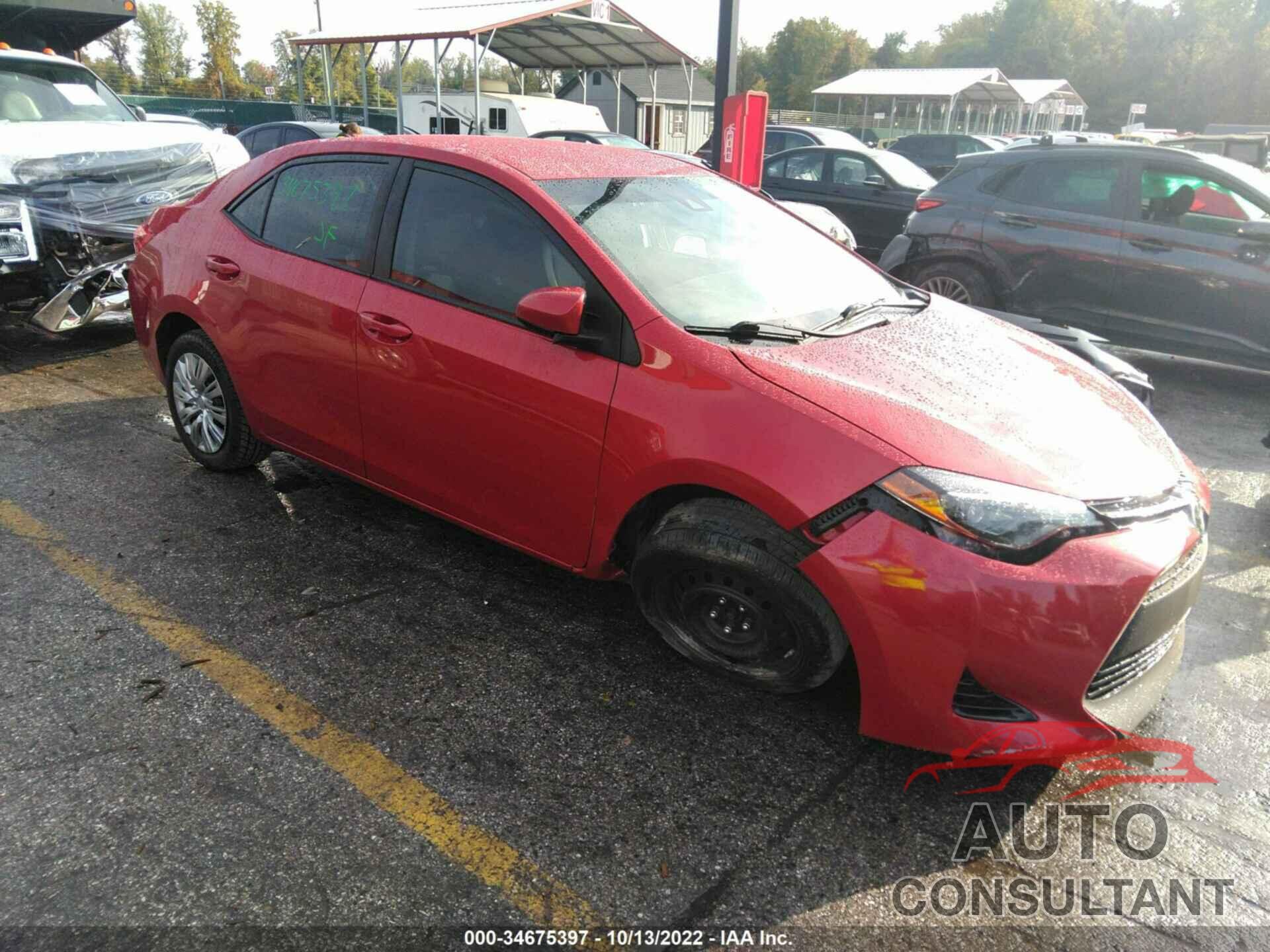 TOYOTA COROLLA 2018 - 2T1BURHE8JC124316