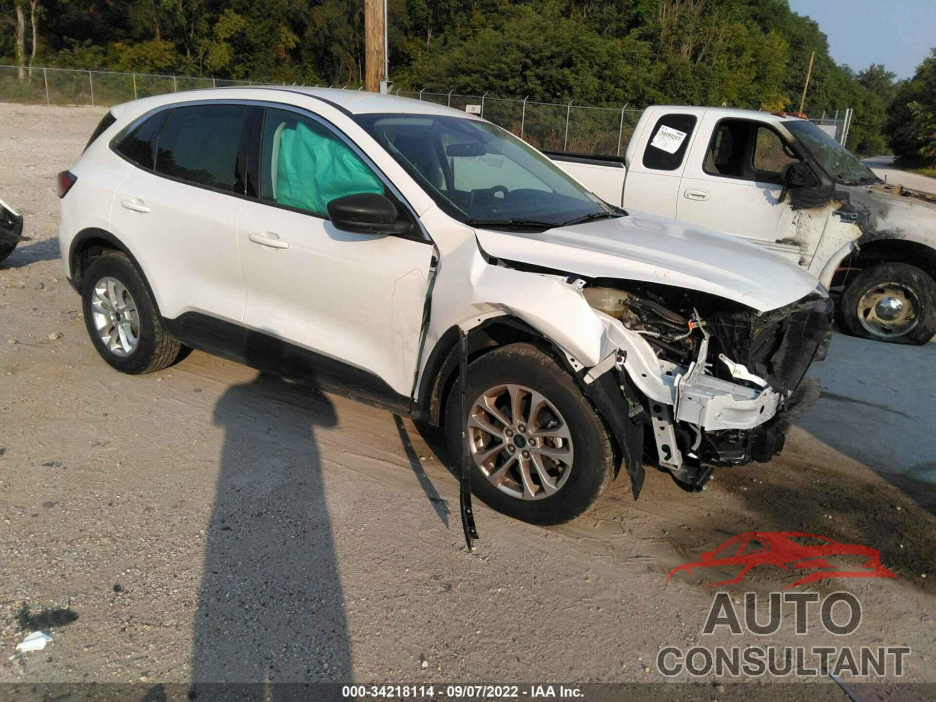 FORD ESCAPE 2022 - 1FMCU9G61NUA60509