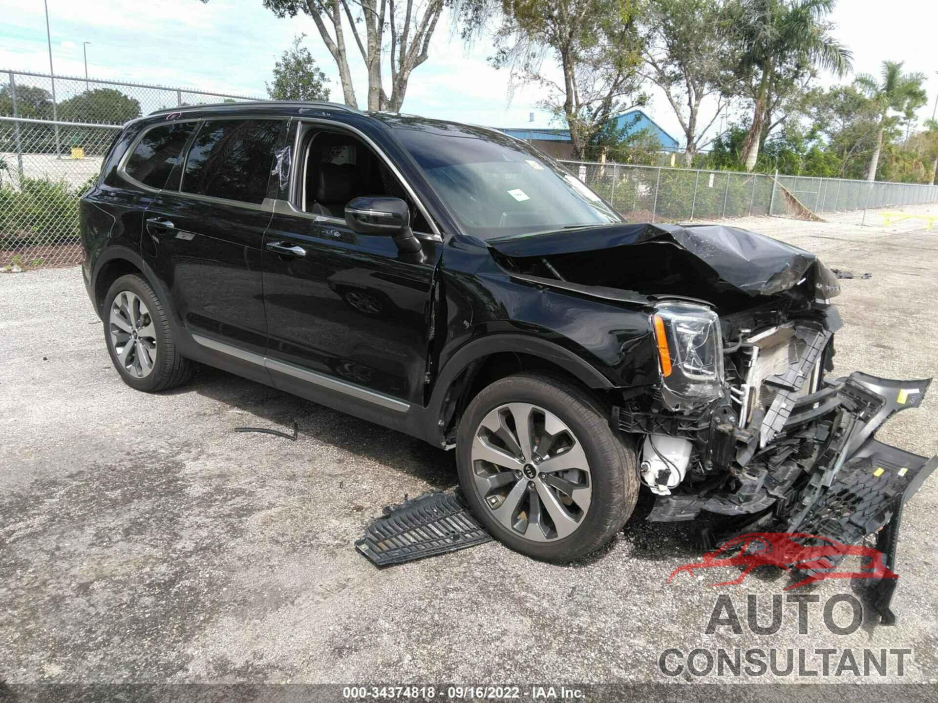 KIA TELLURIDE 2020 - 5XYP64HC1LG084136