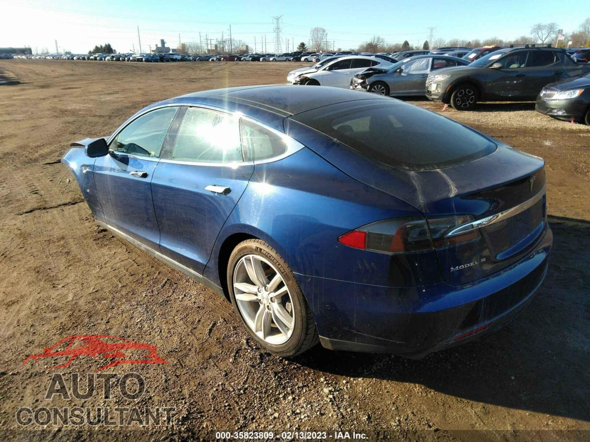 TESLA MODEL S 2015 - 5YJSA1S28FF093502