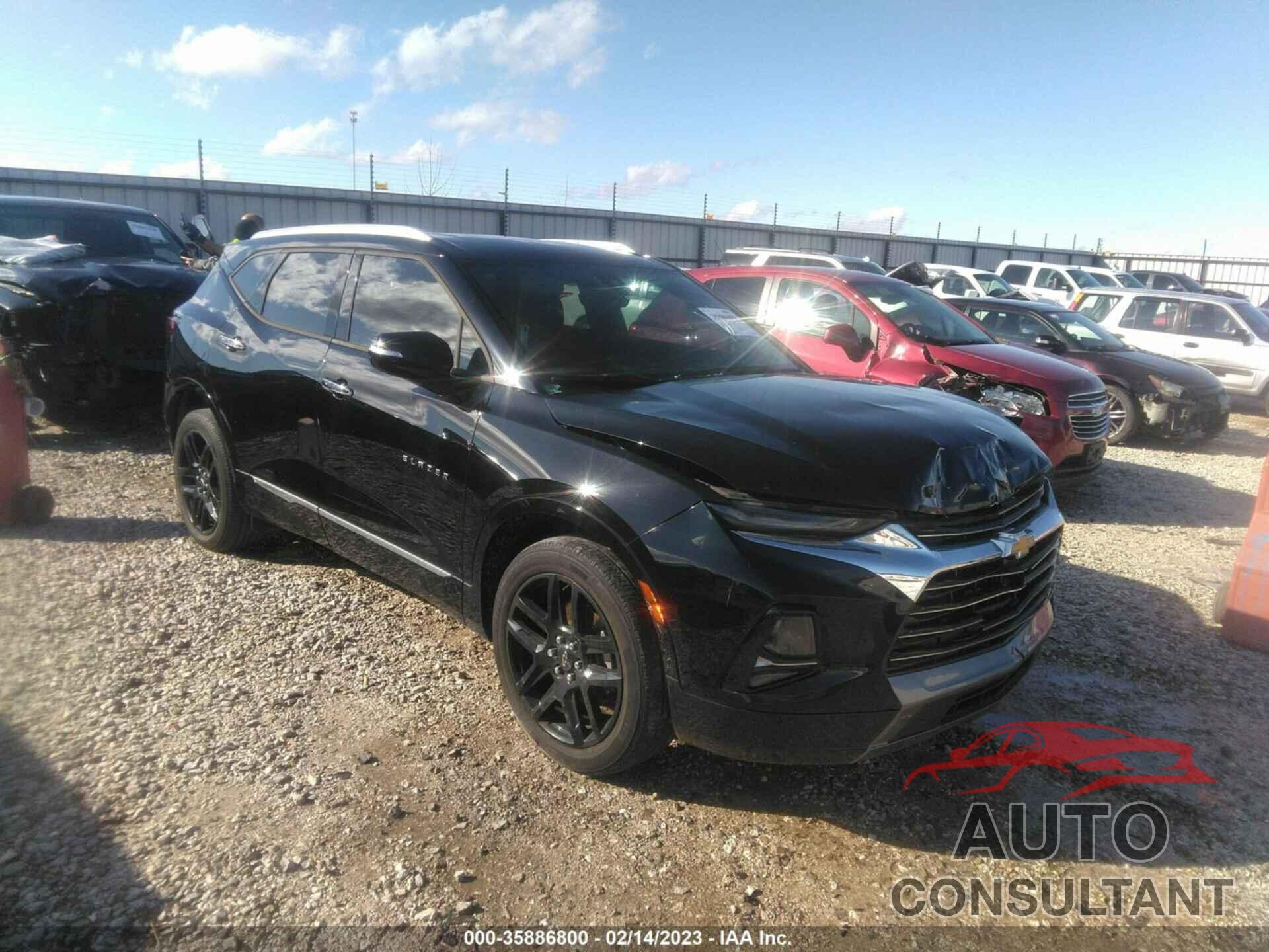 CHEVROLET BLAZER 2019 - 3GNKBFRS6KS584692