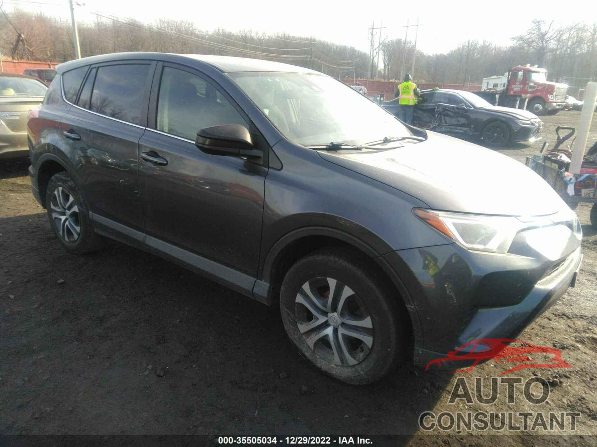 TOYOTA RAV4 2018 - JTMZFREV7JJ723855