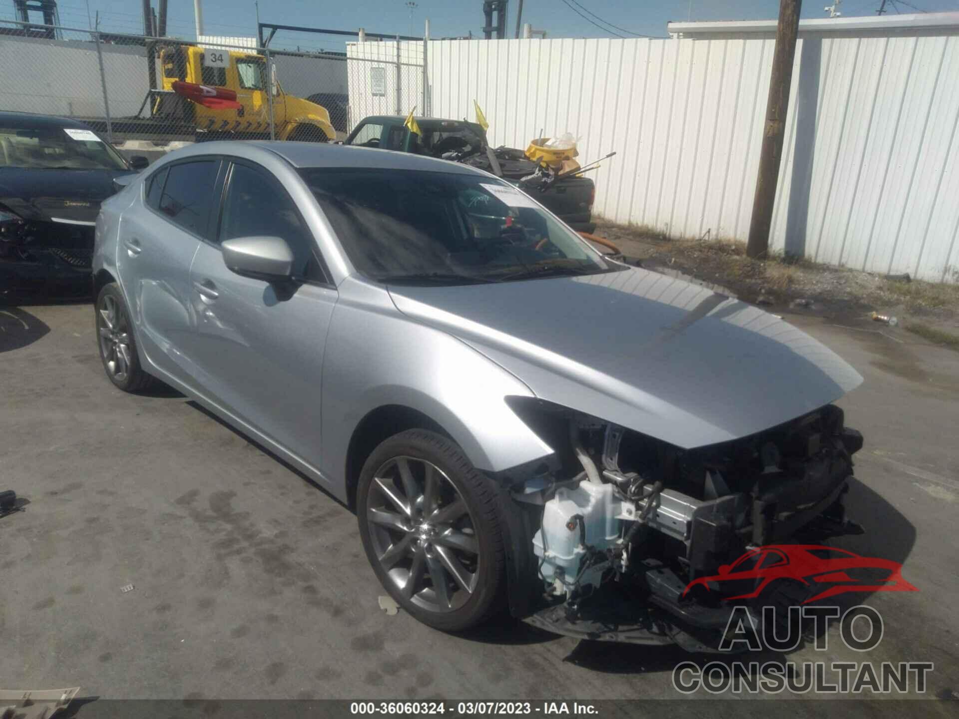MAZDA MAZDA3 4-DOOR 2018 - 3MZBN1V34JM201270