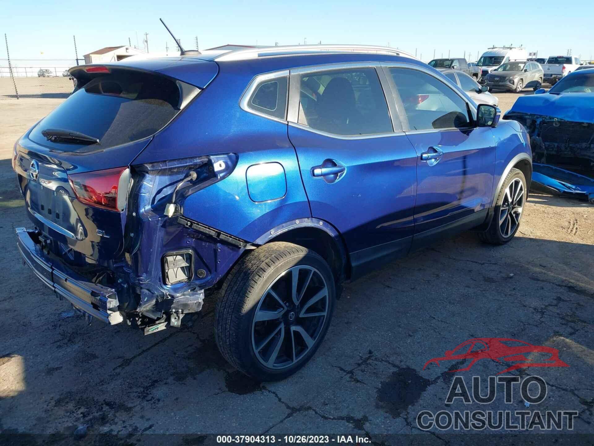 NISSAN ROGUE SPORT 2018 - JN1BJ1CP6JW109102