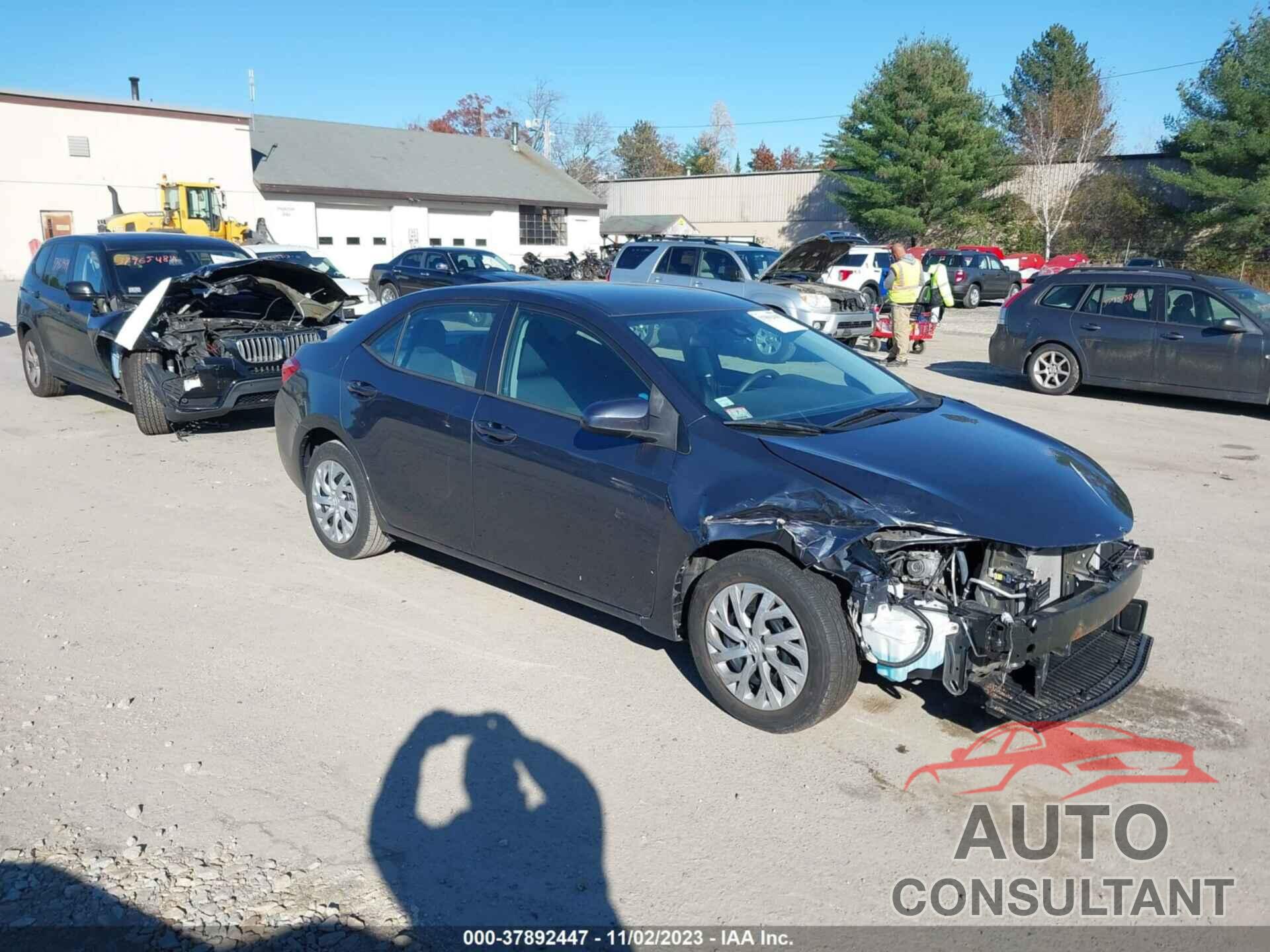 TOYOTA COROLLA 2018 - 2T1BURHE1JC038782