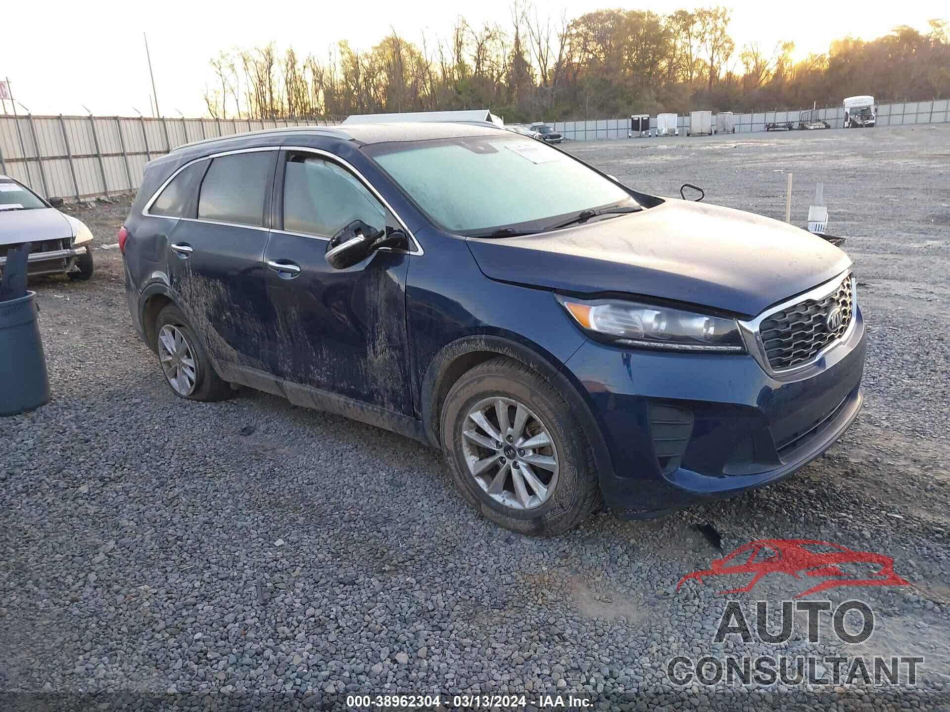 KIA SORENTO 2019 - 5XYPG4A32KG526783