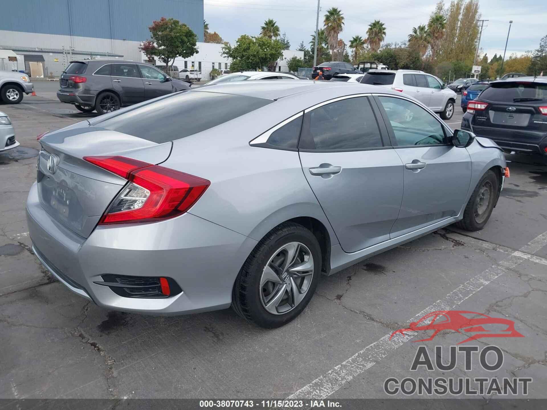 HONDA CIVIC 2019 - 2HGFC2F63KH518547