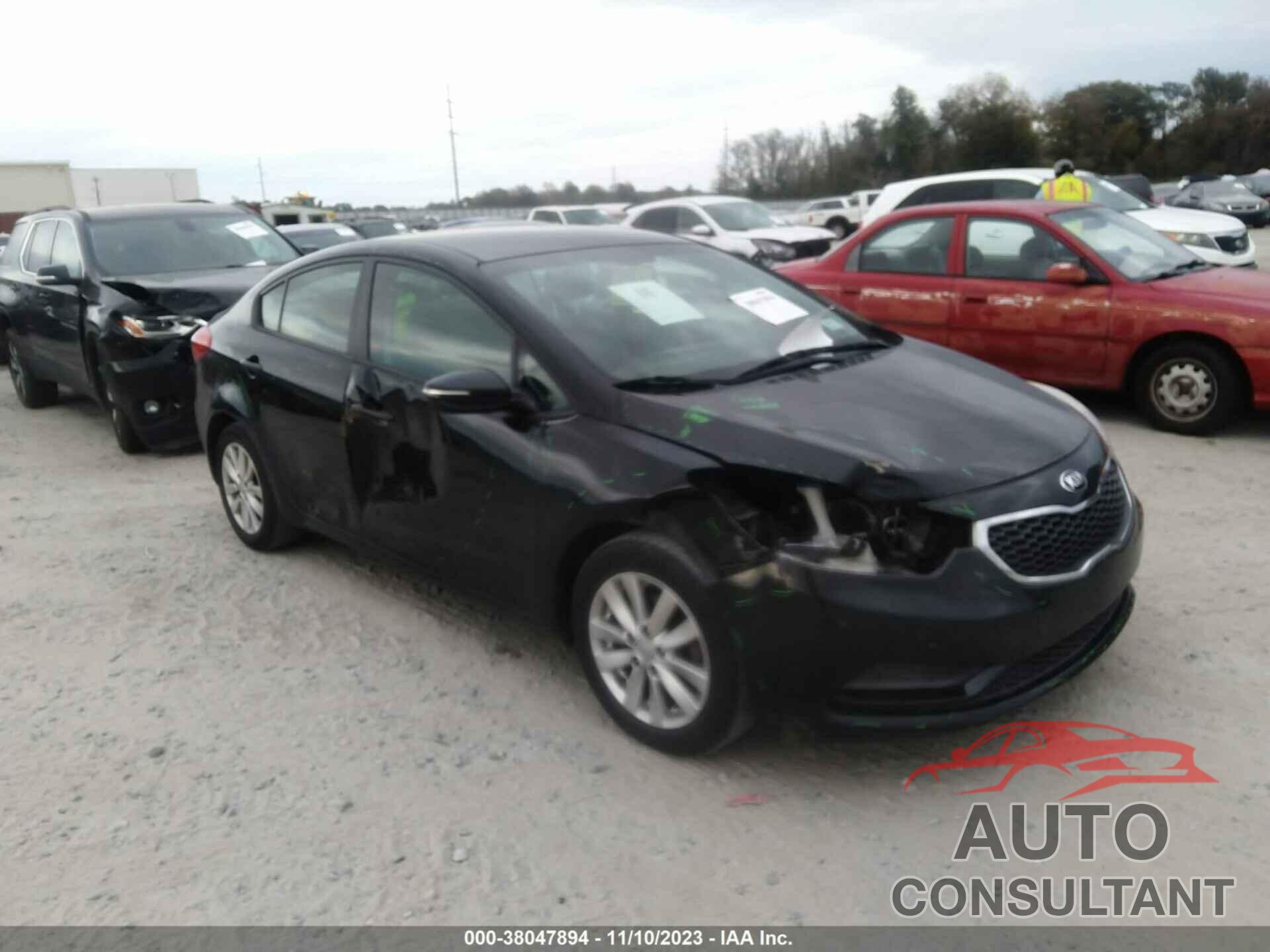 KIA FORTE 2016 - KNAFX4A6XG5476928