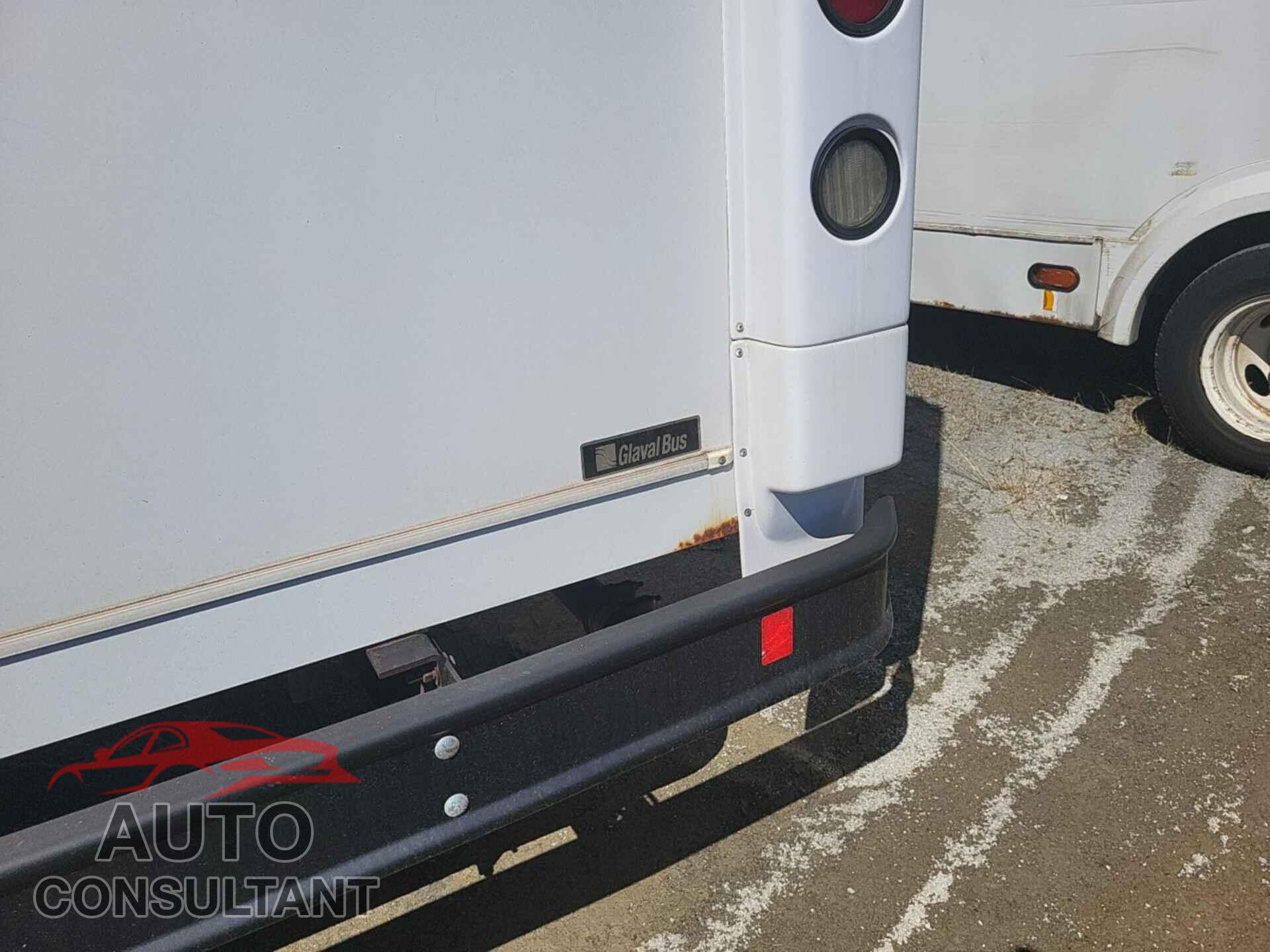 FORD E-450 CUTAWAY 2017 - 1FDFE4FS7HDC32008