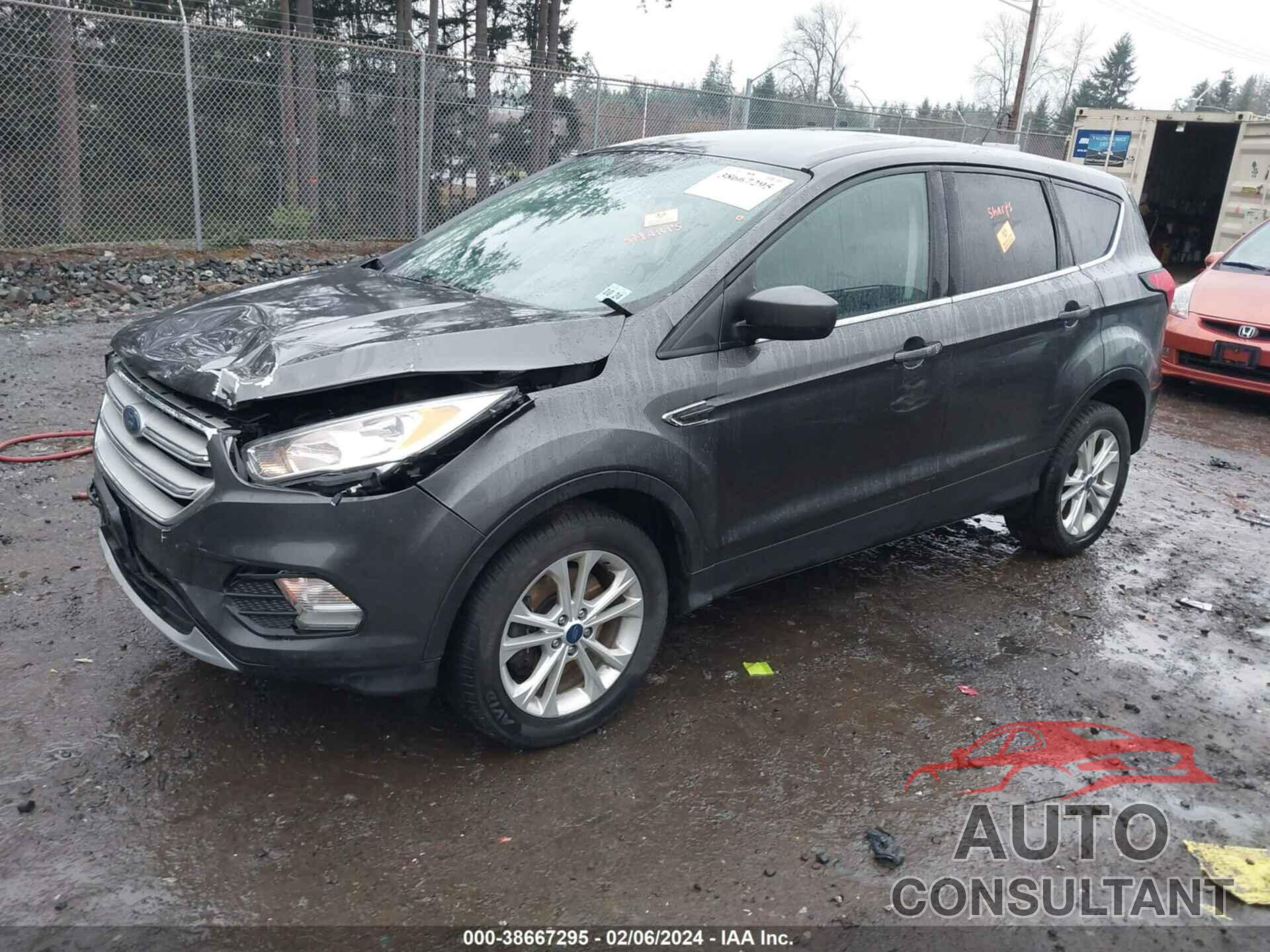 FORD ESCAPE 2019 - 1FMCU9GD3KUA22368