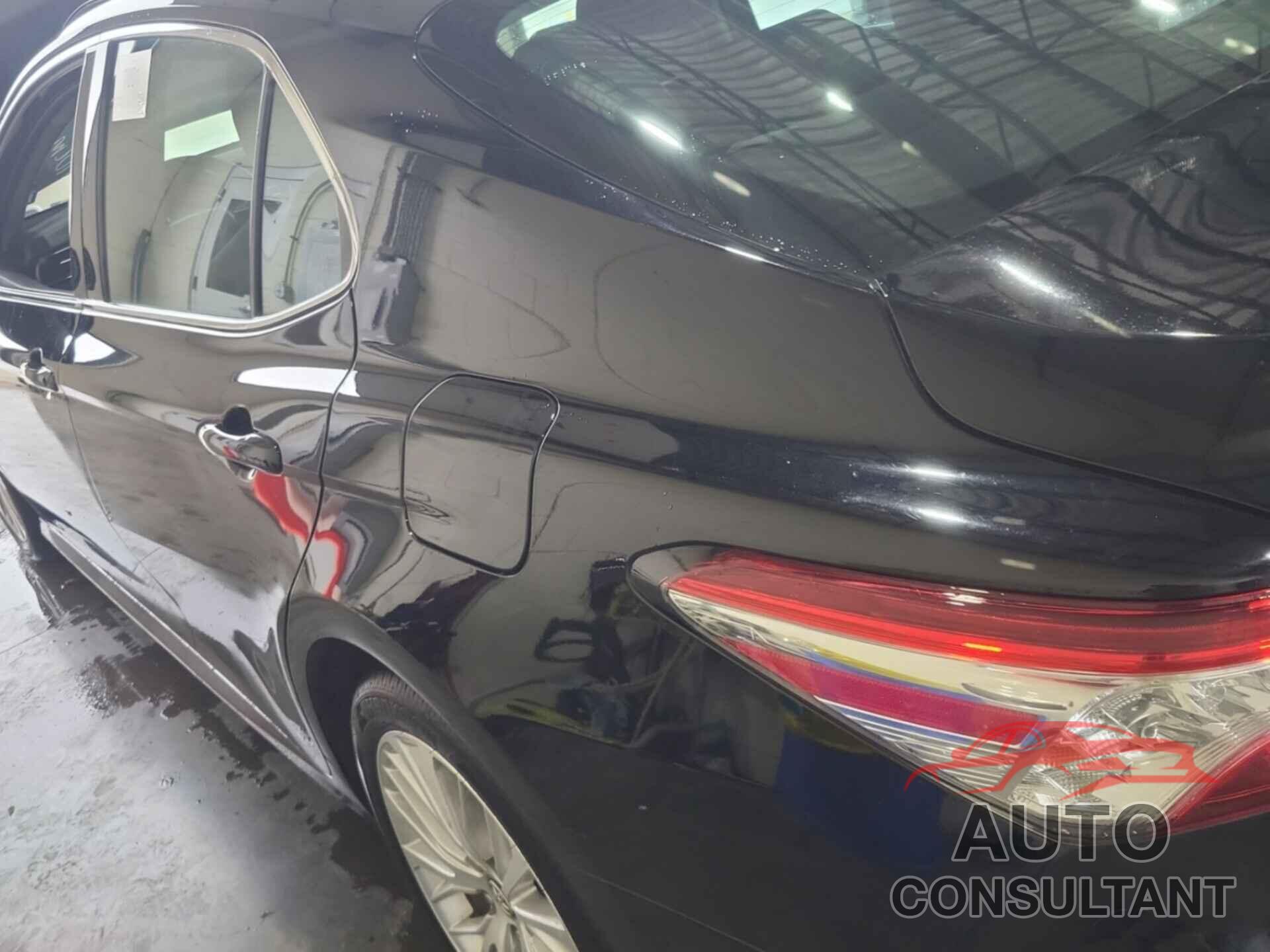 TOYOTA CAMRY 2019 - 4T1B11HK9KU762588