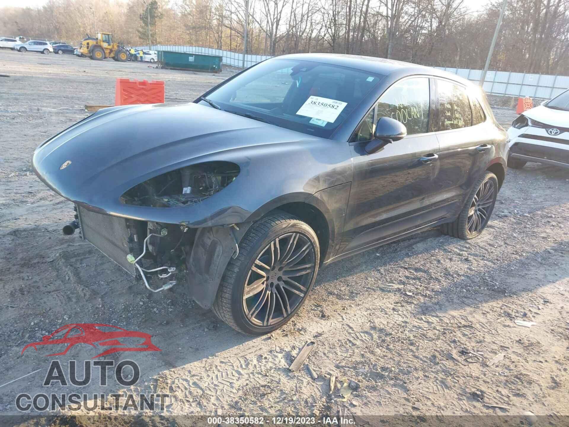 PORSCHE MACAN 2017 - WP1AA2A50HLB83027