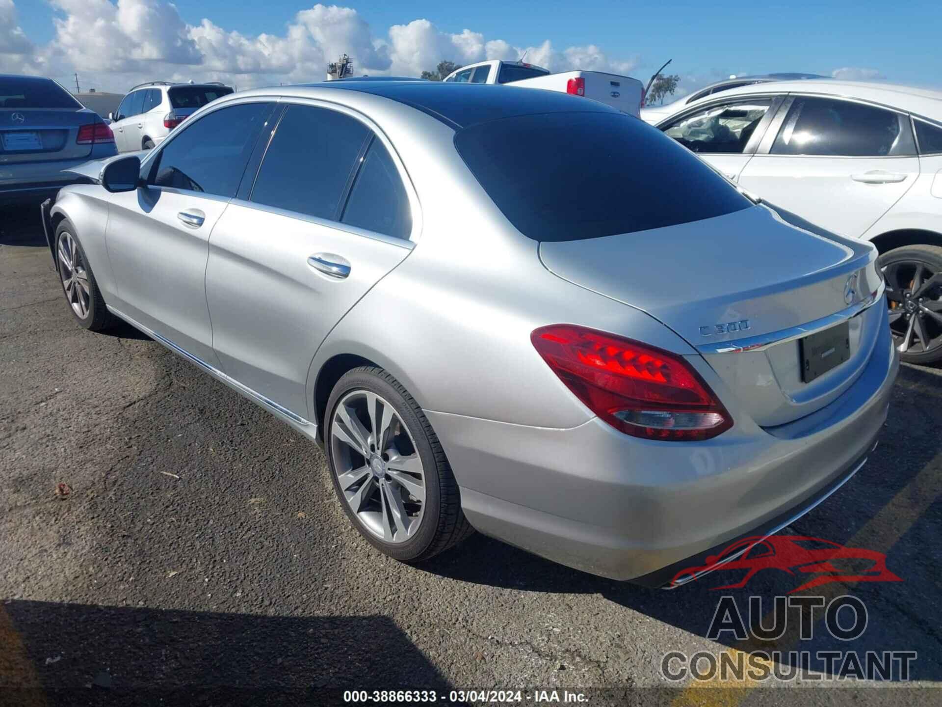 MERCEDES-BENZ C 300 2016 - 55SWF4JB5GU171305