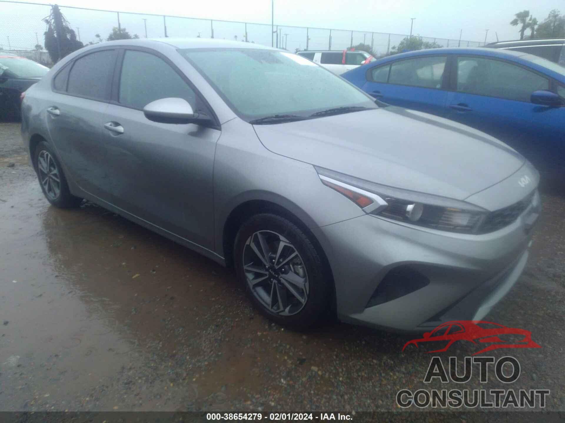 KIA FORTE 2023 - 3KPF24AD9PE651321