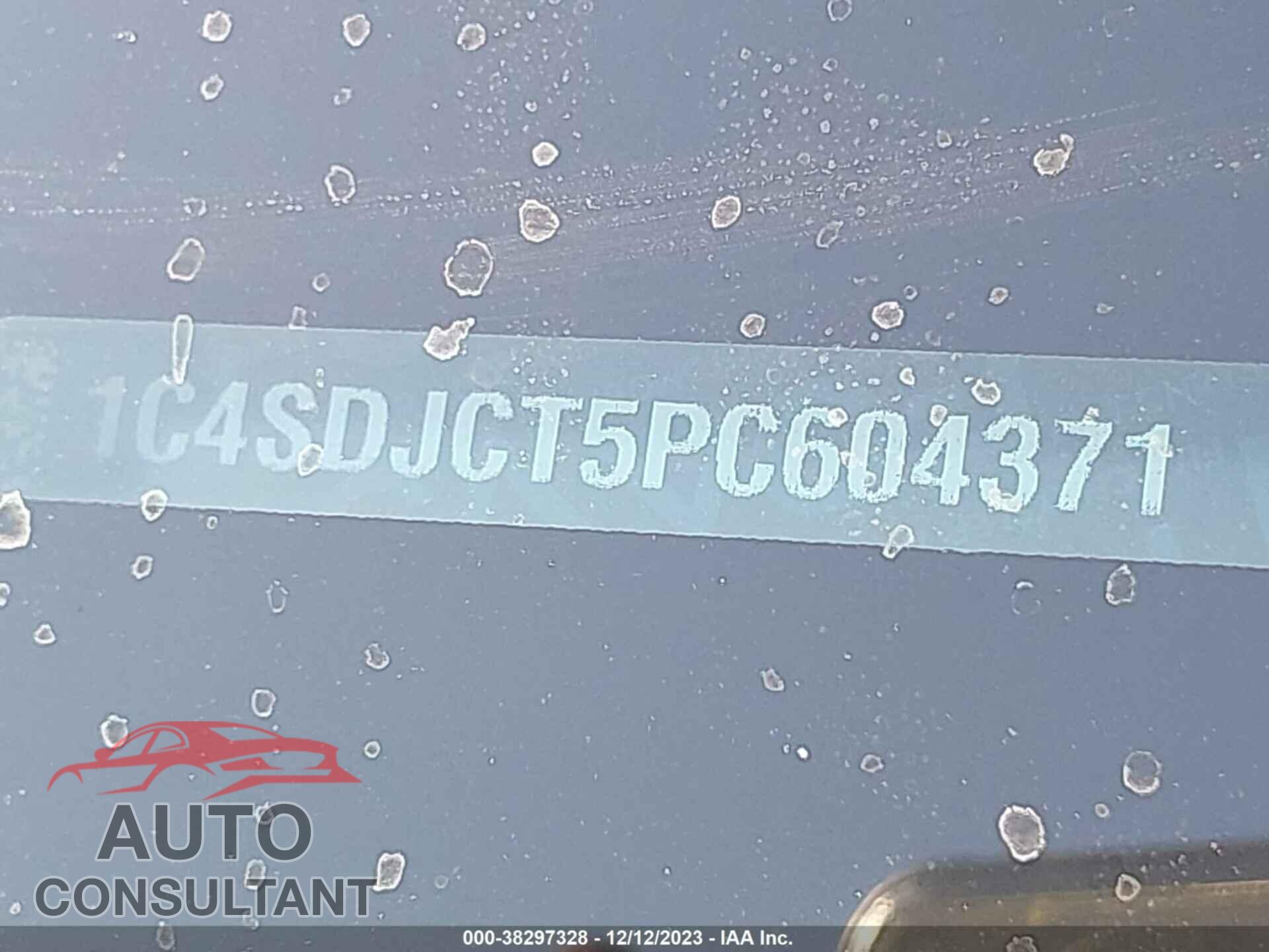 DODGE DURANGO 2023 - 1C4SDJCT5PC604371