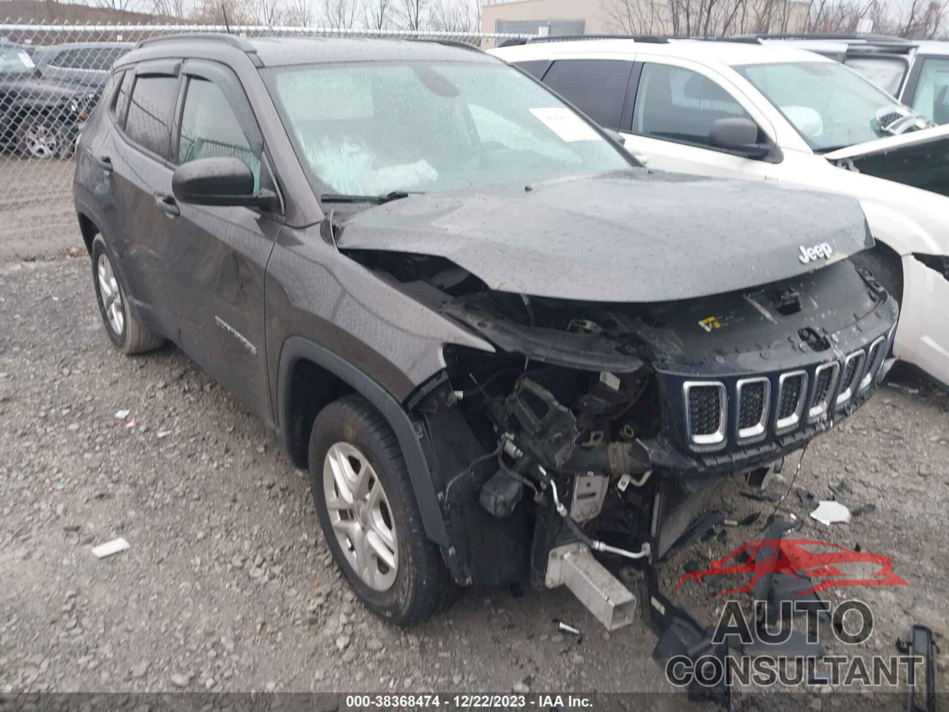 JEEP COMPASS 2018 - 3C4NJCAB7JT139955