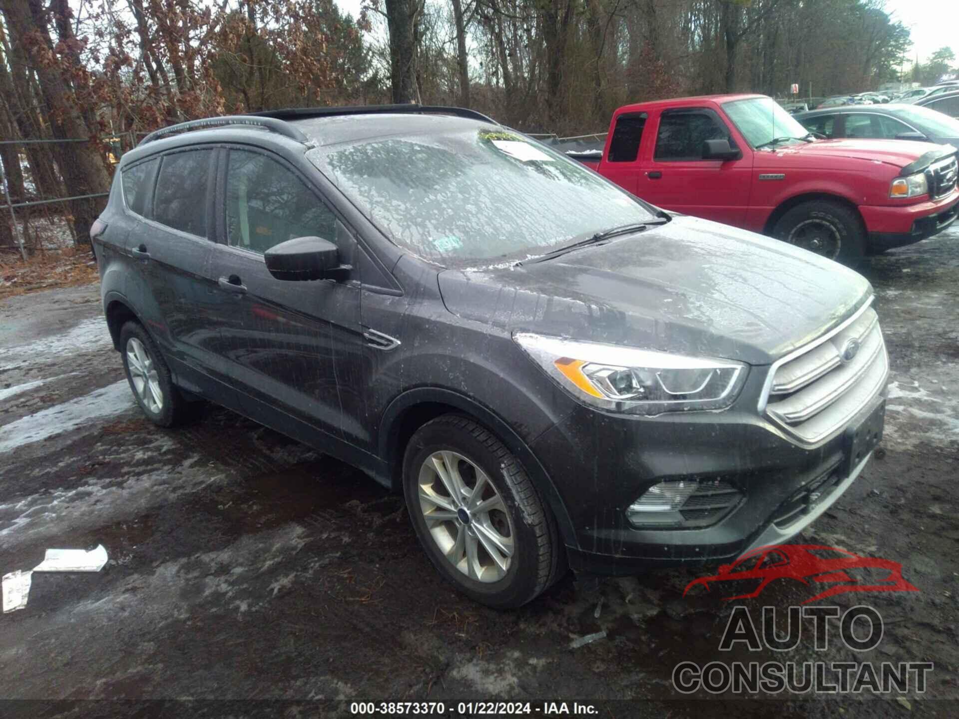 FORD ESCAPE 2018 - 1FMCU9HD6JUD11628