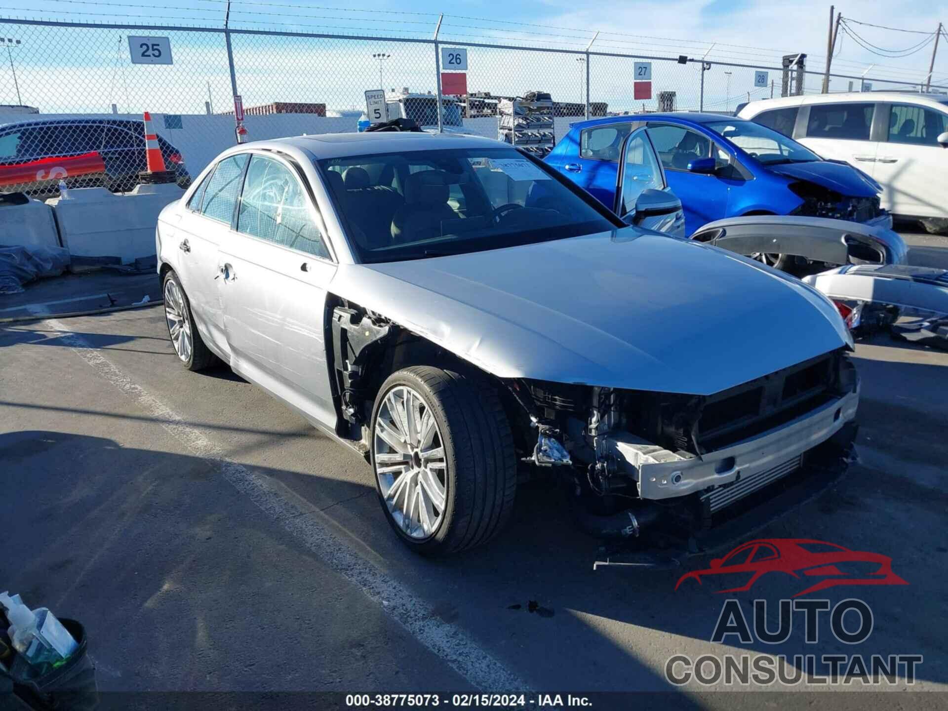 AUDI A4 2019 - WAUHMAF46KN011398