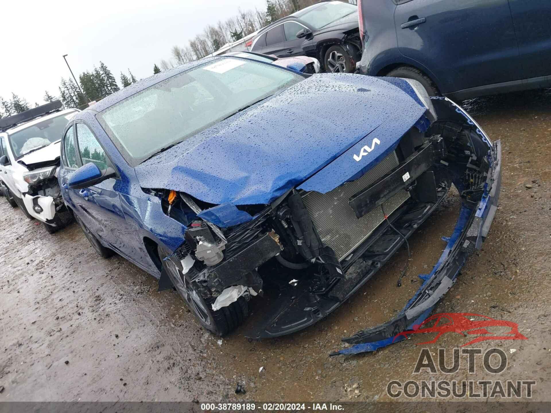 KIA FORTE 2023 - 3KPF24AD9PE648077