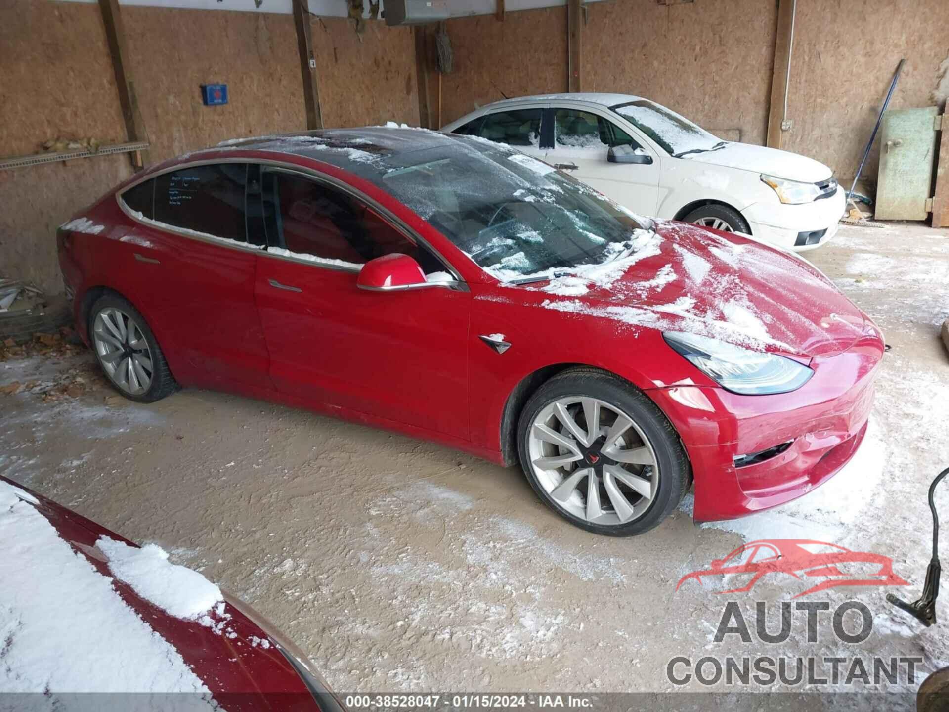 TESLA MODEL 3 2018 - 5YJ3E1EB8JF065437