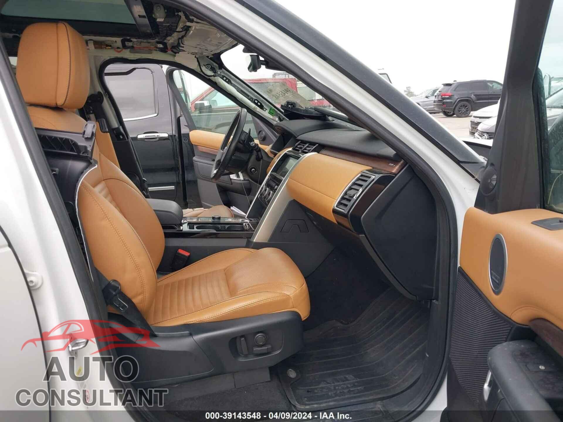 LAND ROVER DISCOVERY 2018 - SALRT2RV0JA067775
