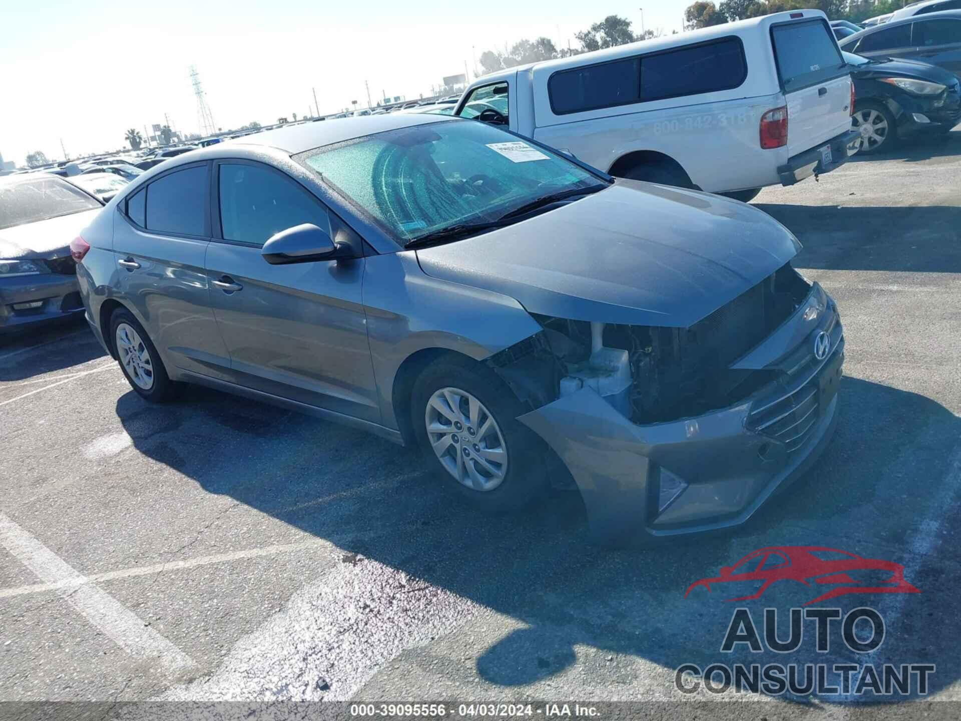 HYUNDAI ELANTRA 2019 - KMHD74LF4KU783593