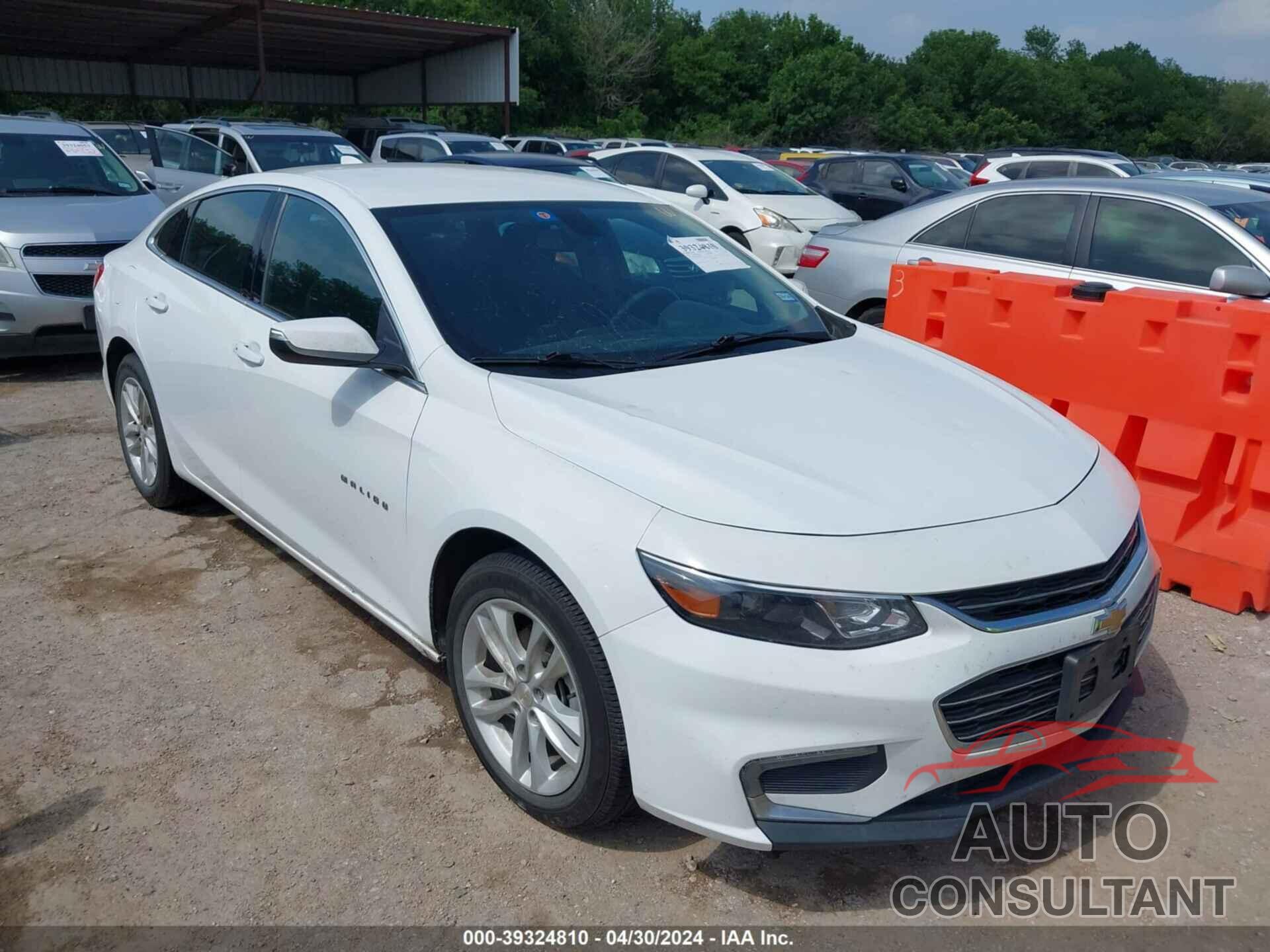 CHEVROLET MALIBU 2018 - 1G1ZD5STXJF122808