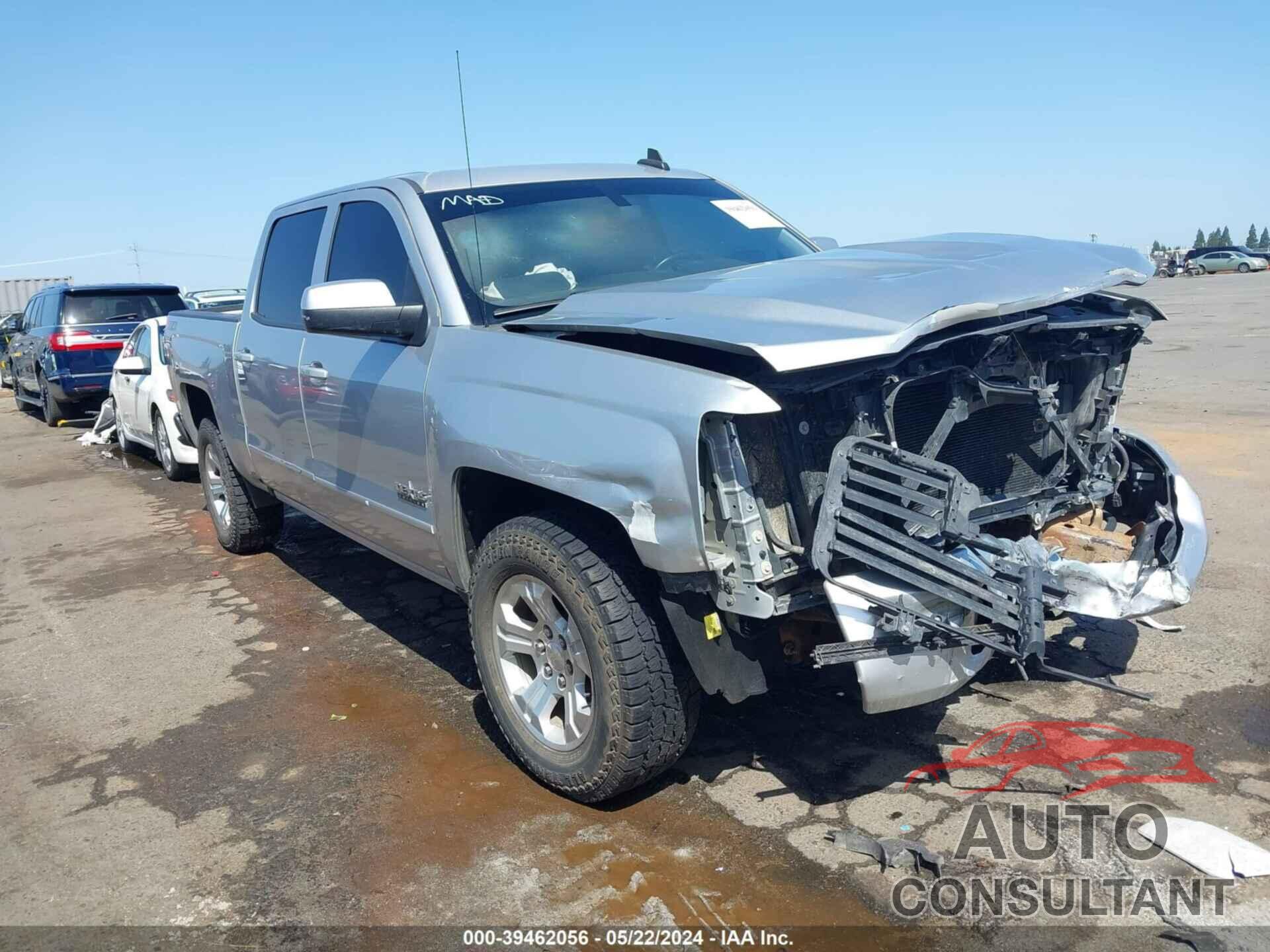 CHEVROLET SILVERADO 1500 2018 - 3GCUKREC5JG515608