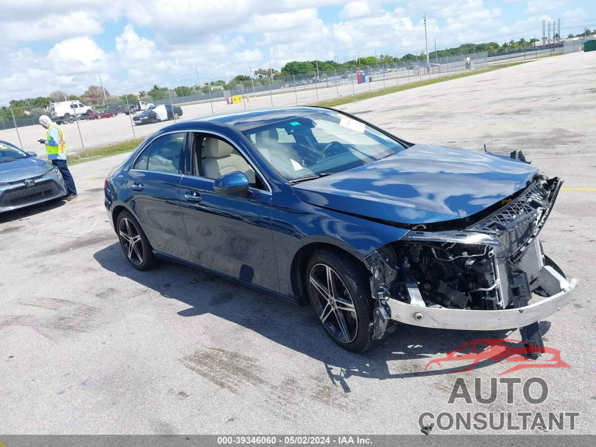MERCEDES-BENZ A 220 2020 - W1K3G4EB8LJ234658
