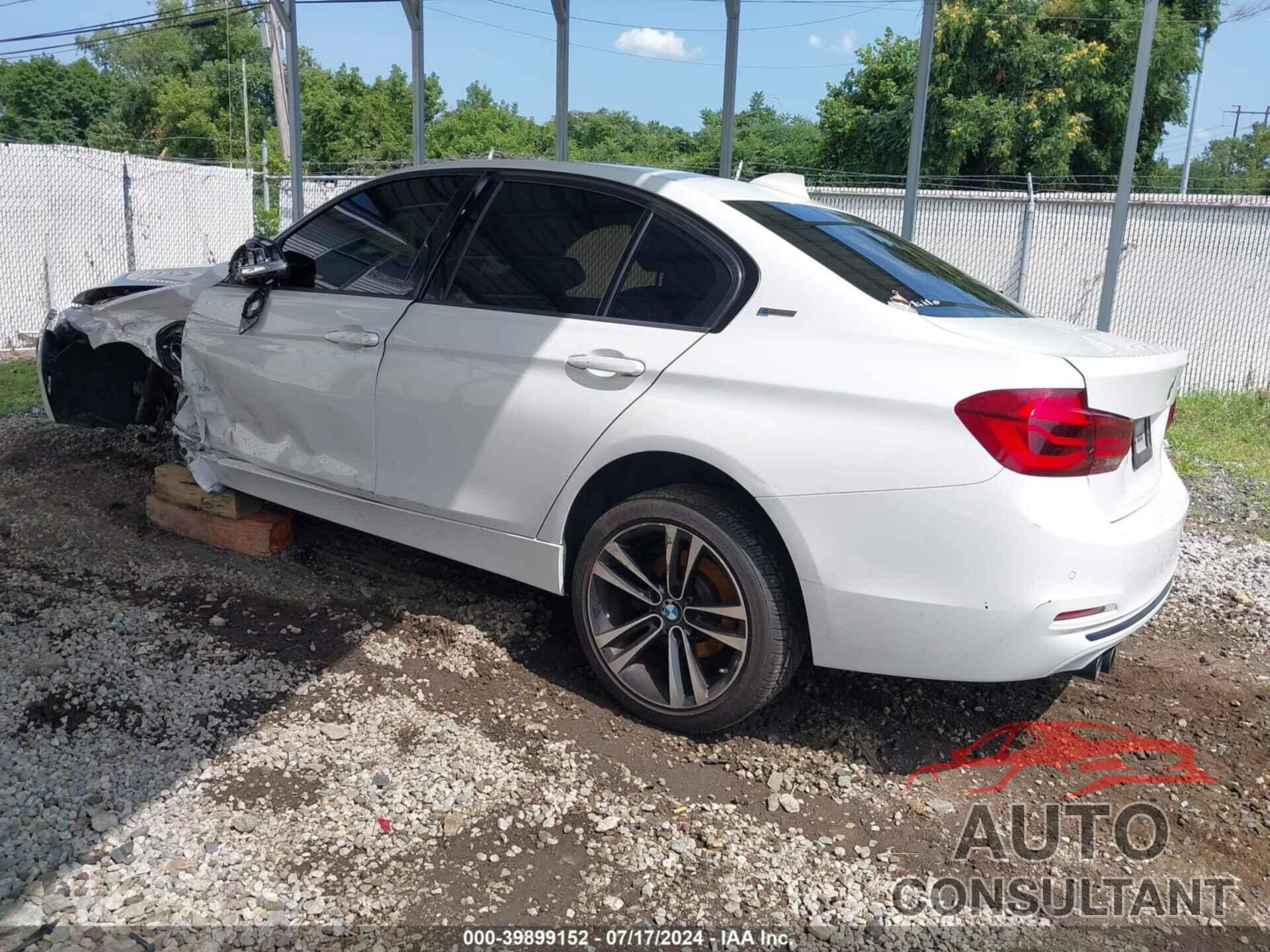 BMW 330E 2018 - WBA8E1C53JA171657