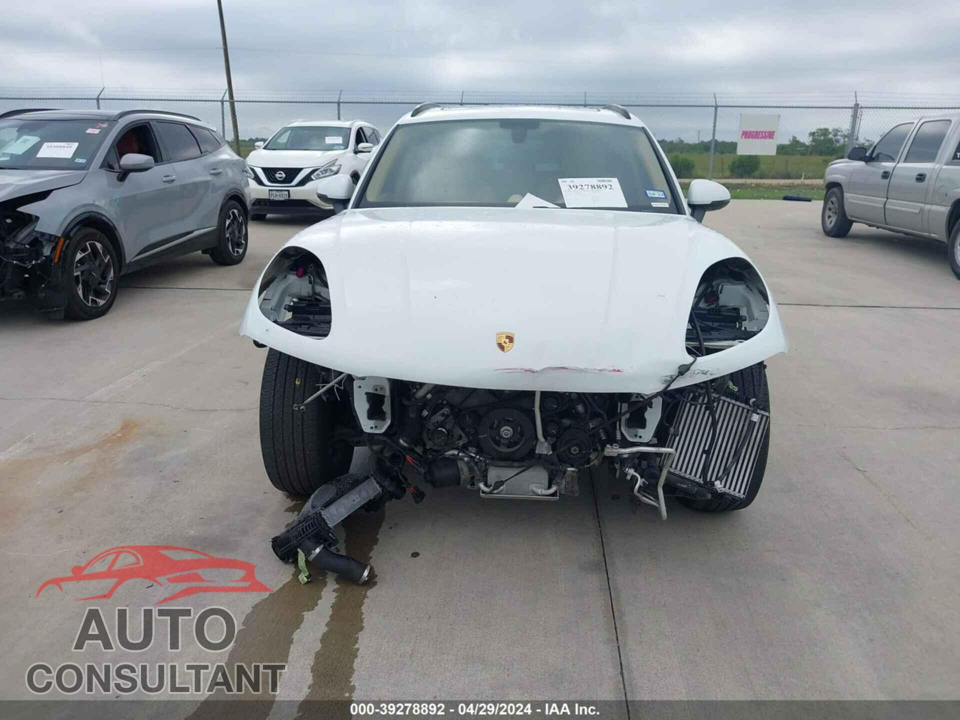 PORSCHE MACAN 2016 - WP1AB2A52GLB41311