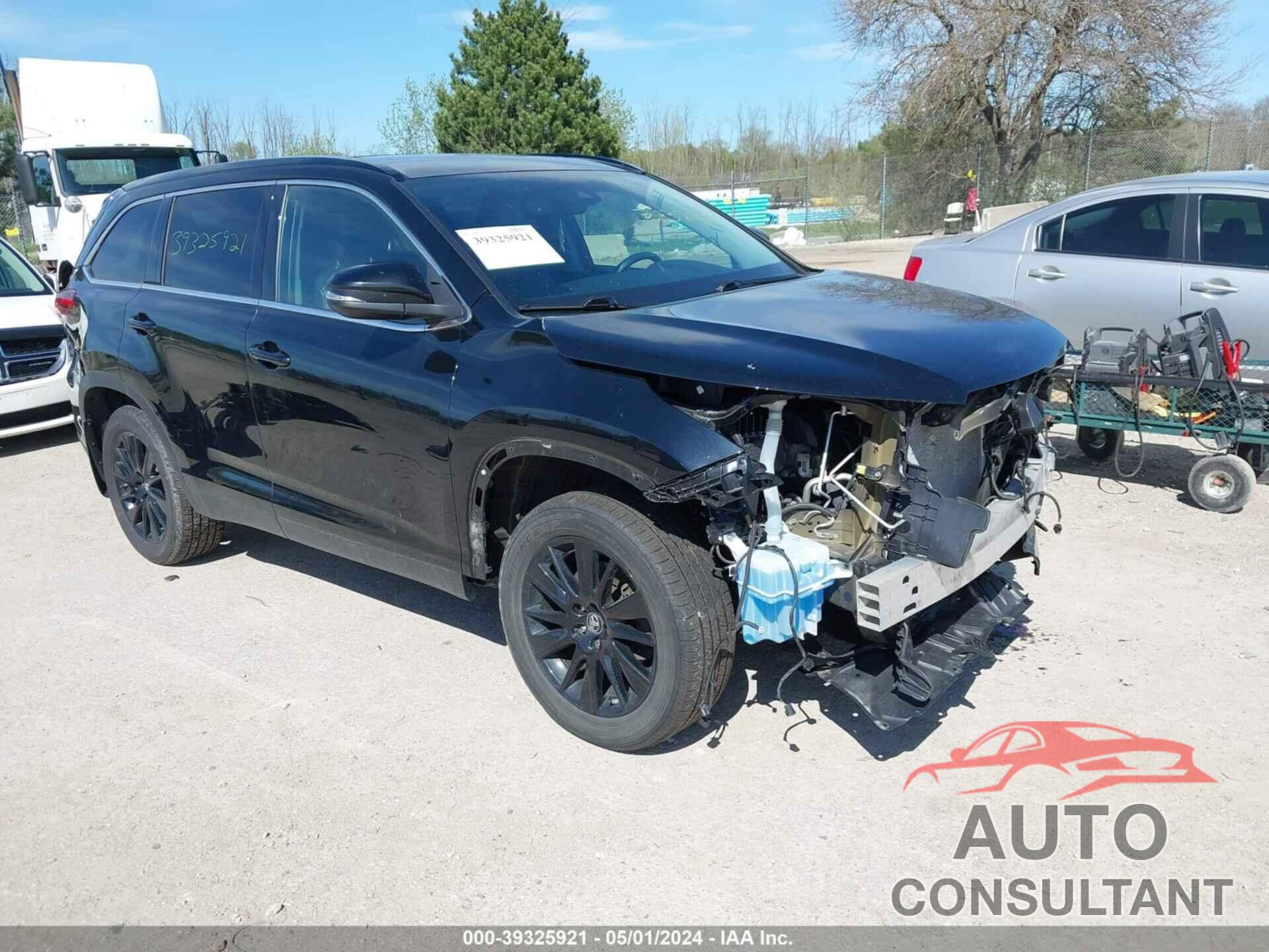 TOYOTA HIGHLANDER 2019 - 5TDJZRFH1KS607438