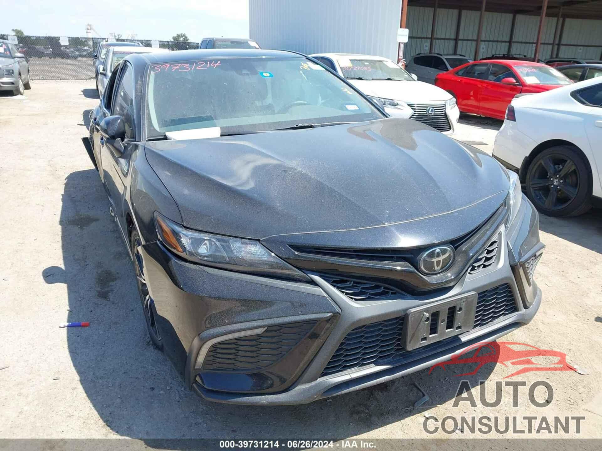 TOYOTA CAMRY 2022 - 4T1G11AK1NU702311