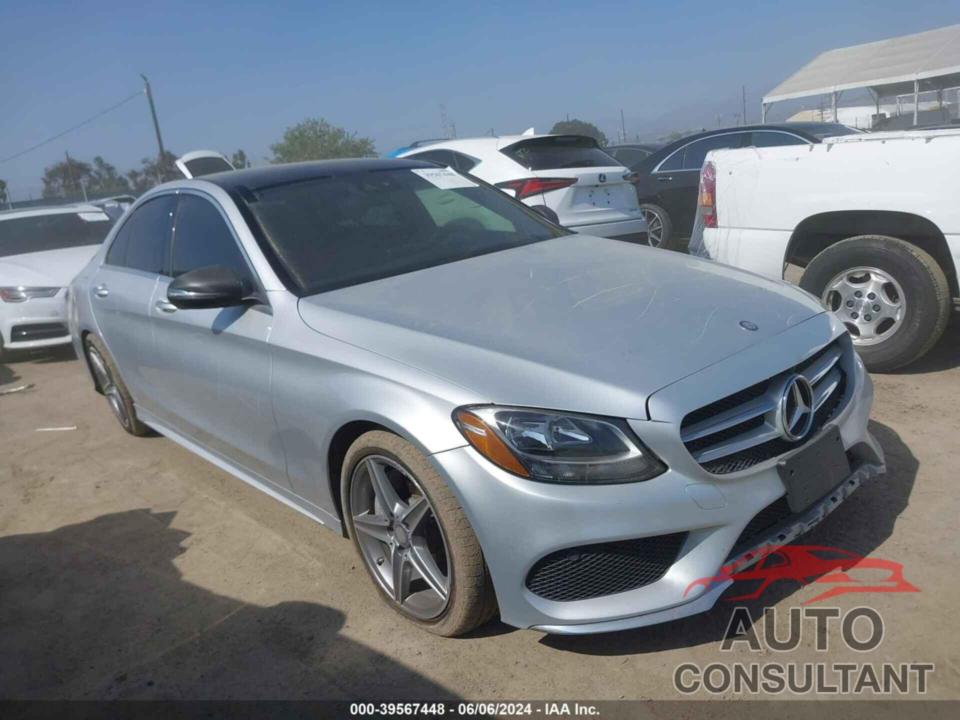 MERCEDES-BENZ C 300 2016 - 55SWF4KB8GU133193