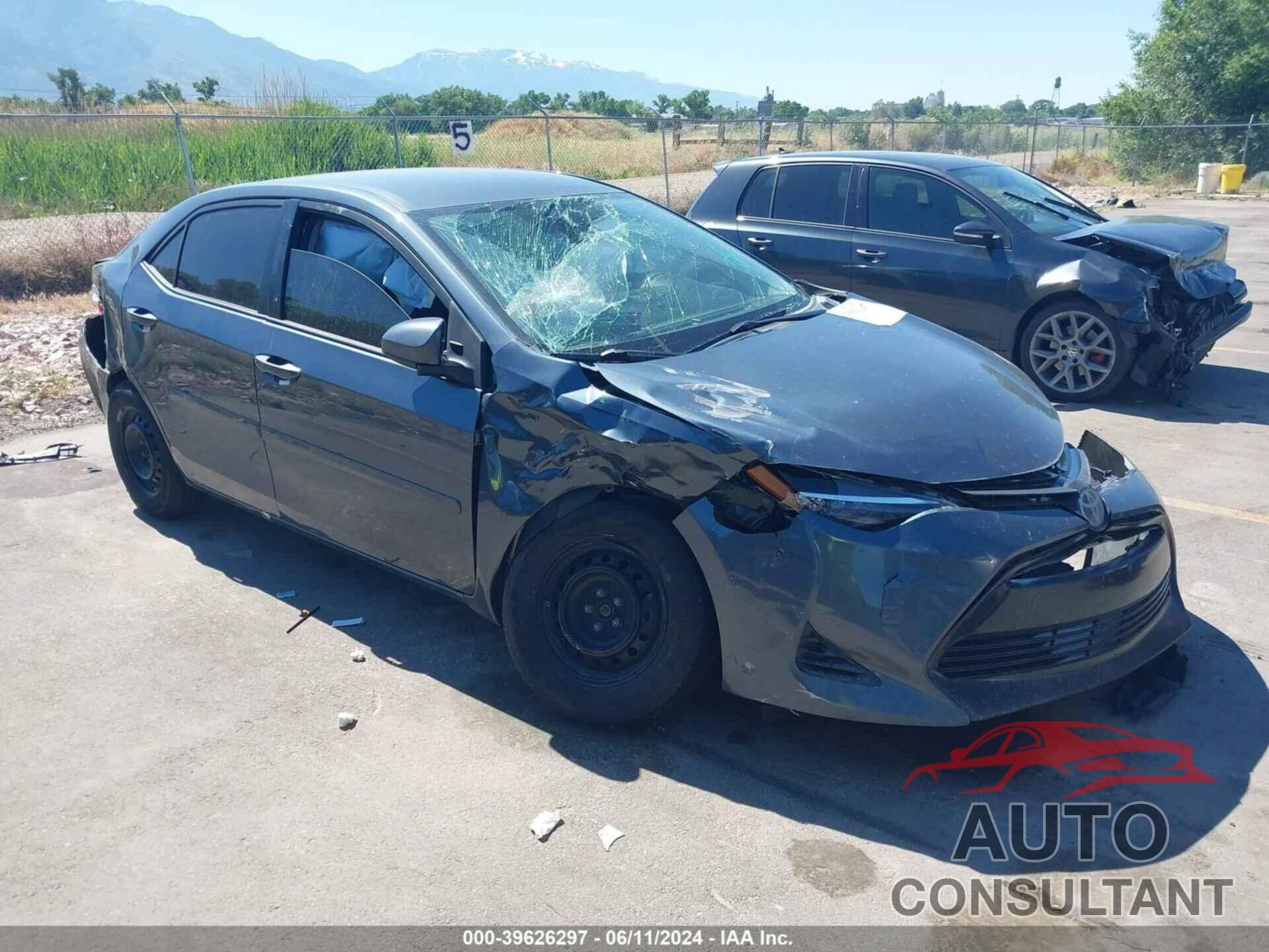 TOYOTA COROLLA 2017 - 2T1BURHE3HC814615