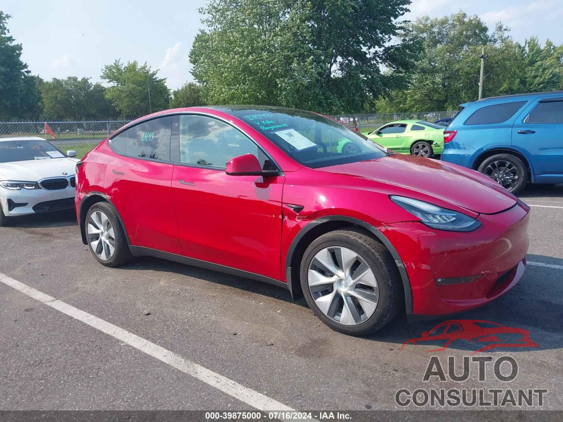 TESLA MODEL Y 2021 - 5YJYGDEE6MF296840