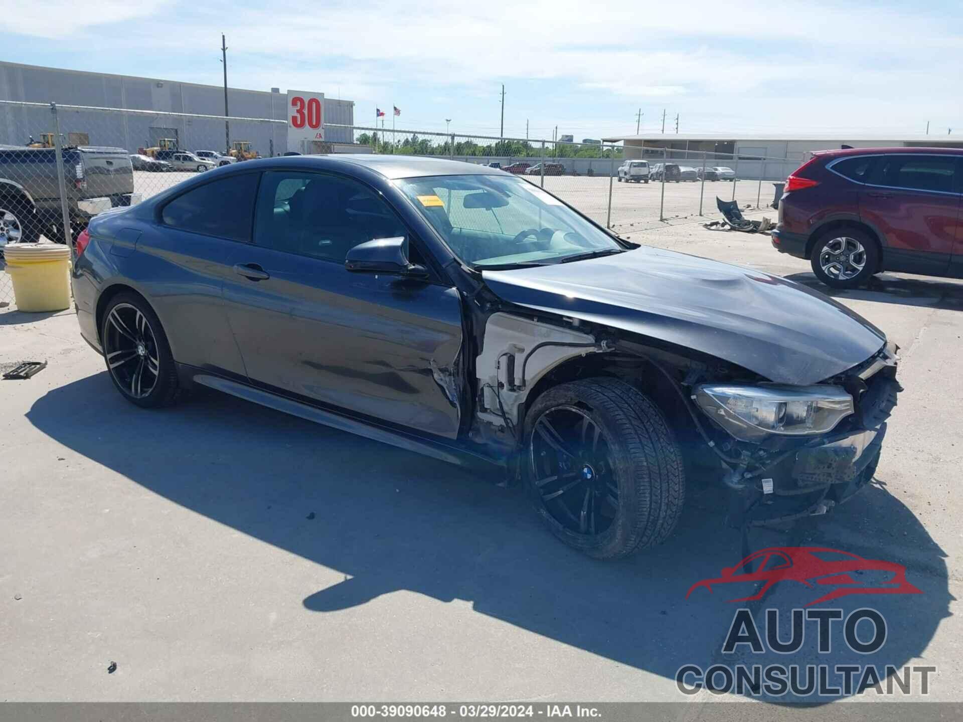 BMW M4 2016 - WBS3R9C51GK336472