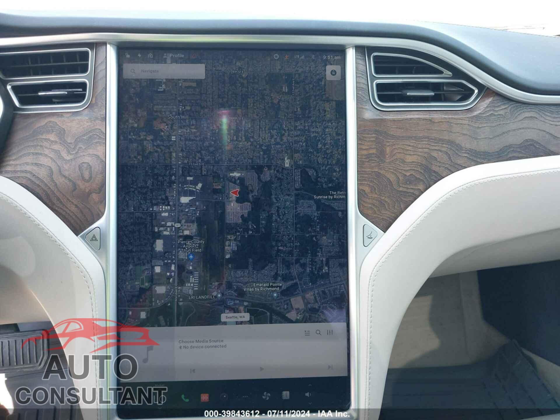 TESLA MODEL S 2017 - 5YJSA1E28HF214723