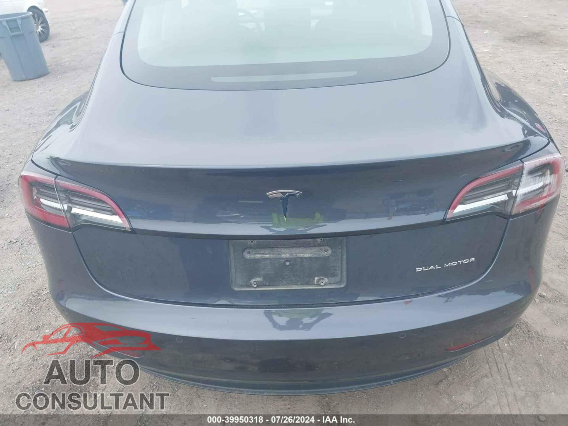 TESLA MODEL 3 2021 - 5YJ3E1EB8MF044706