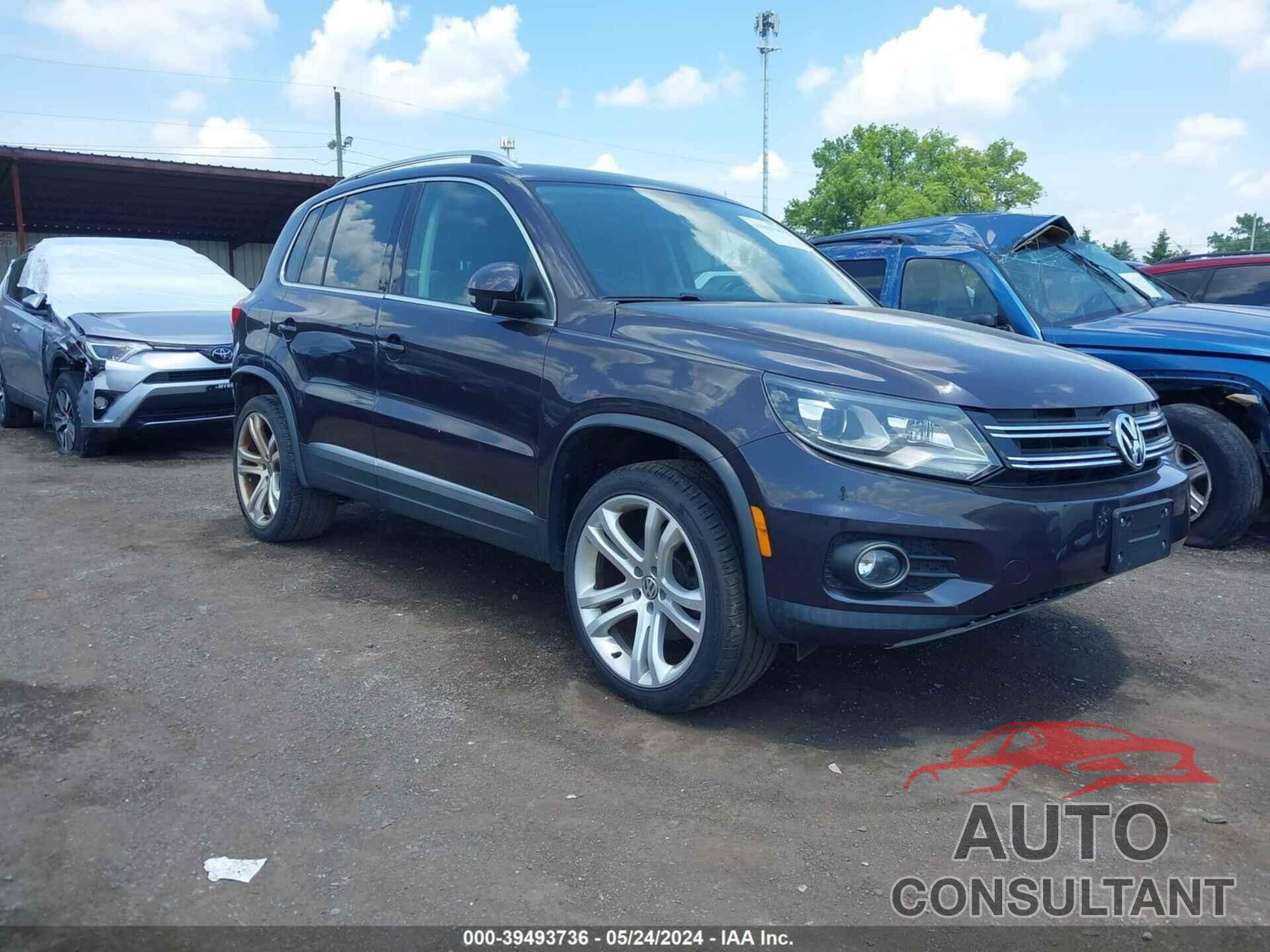 VOLKSWAGEN TIGUAN 2016 - WVGBV7AX4GW535317