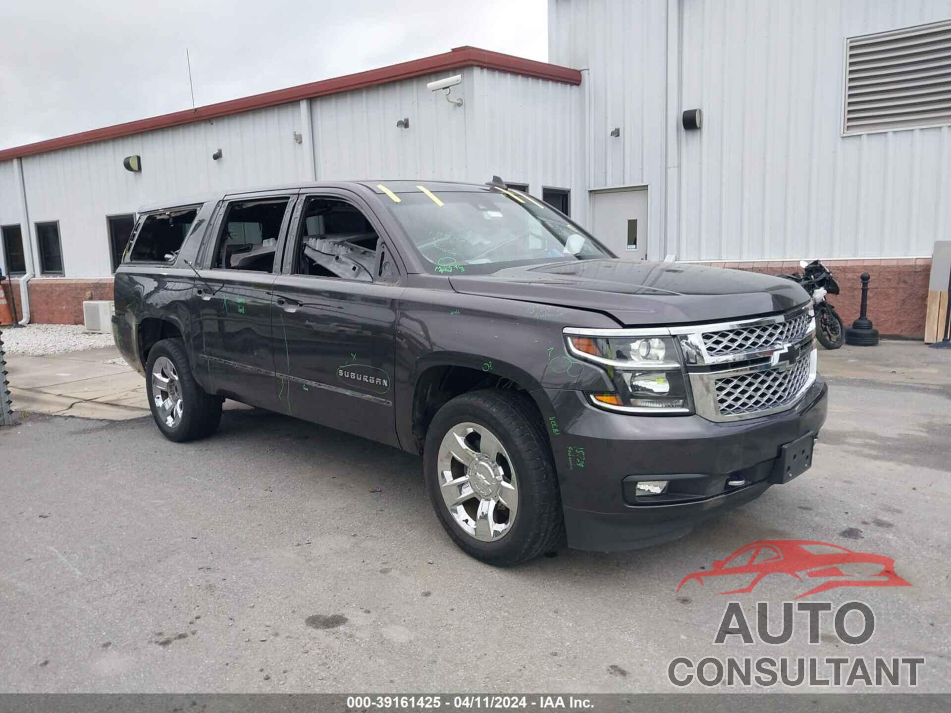 CHEVROLET SUBURBAN 2017 - 1GNSKHKC4HRER9056