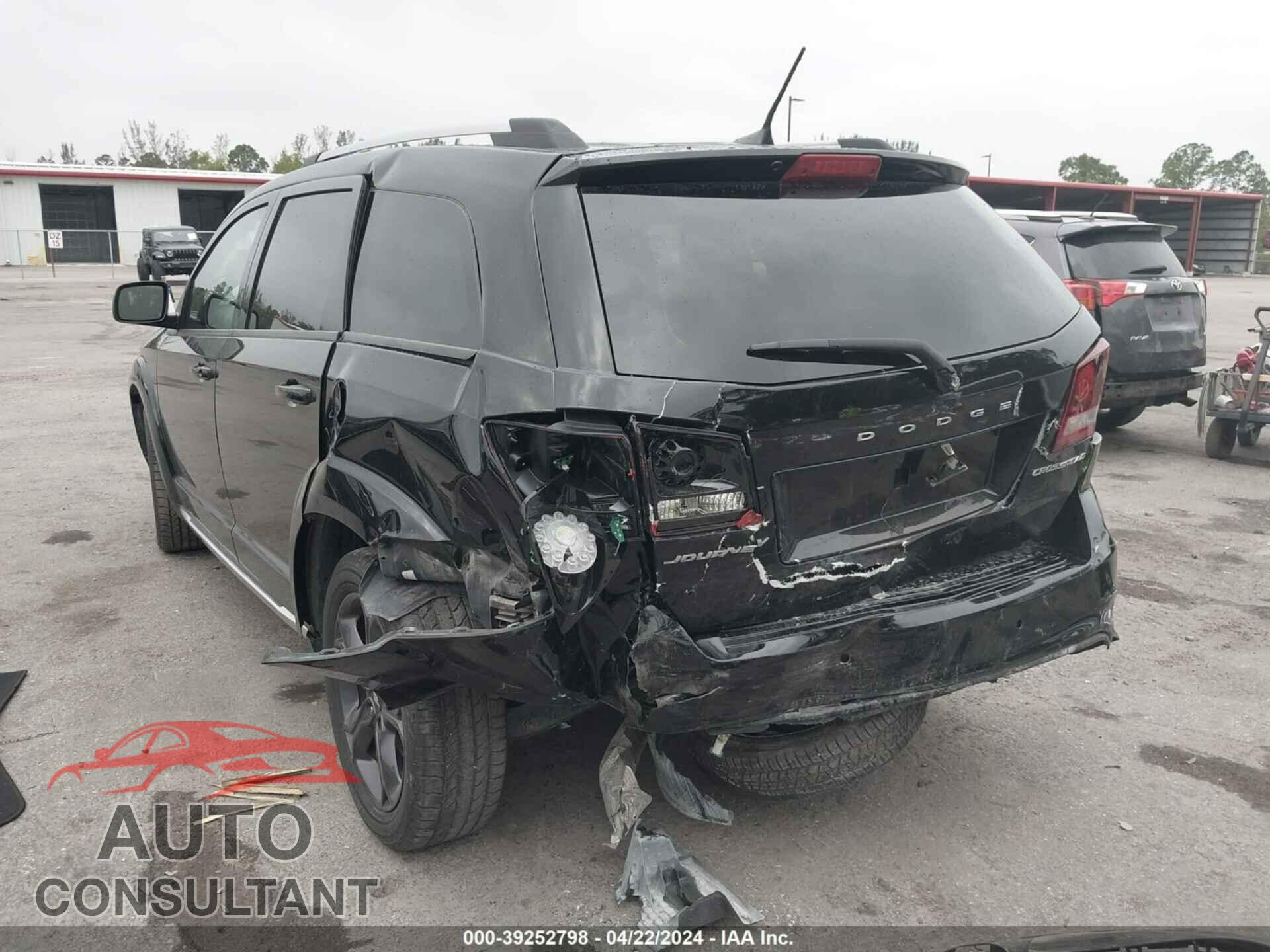 DODGE JOURNEY 2020 - 3C4PDCGB5LT266830