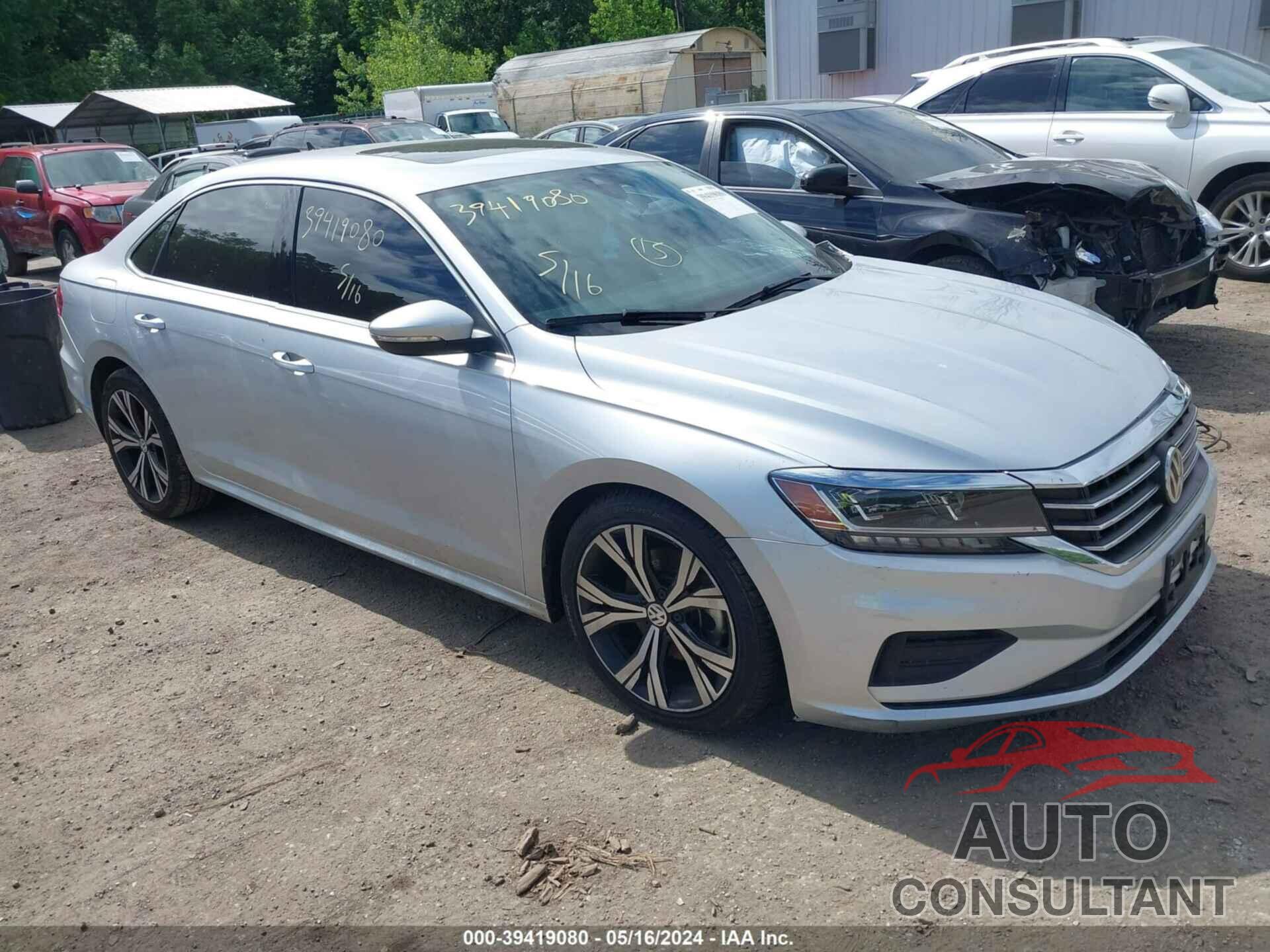 VOLKSWAGEN PASSAT 2021 - 1VWSA7A36MC000688