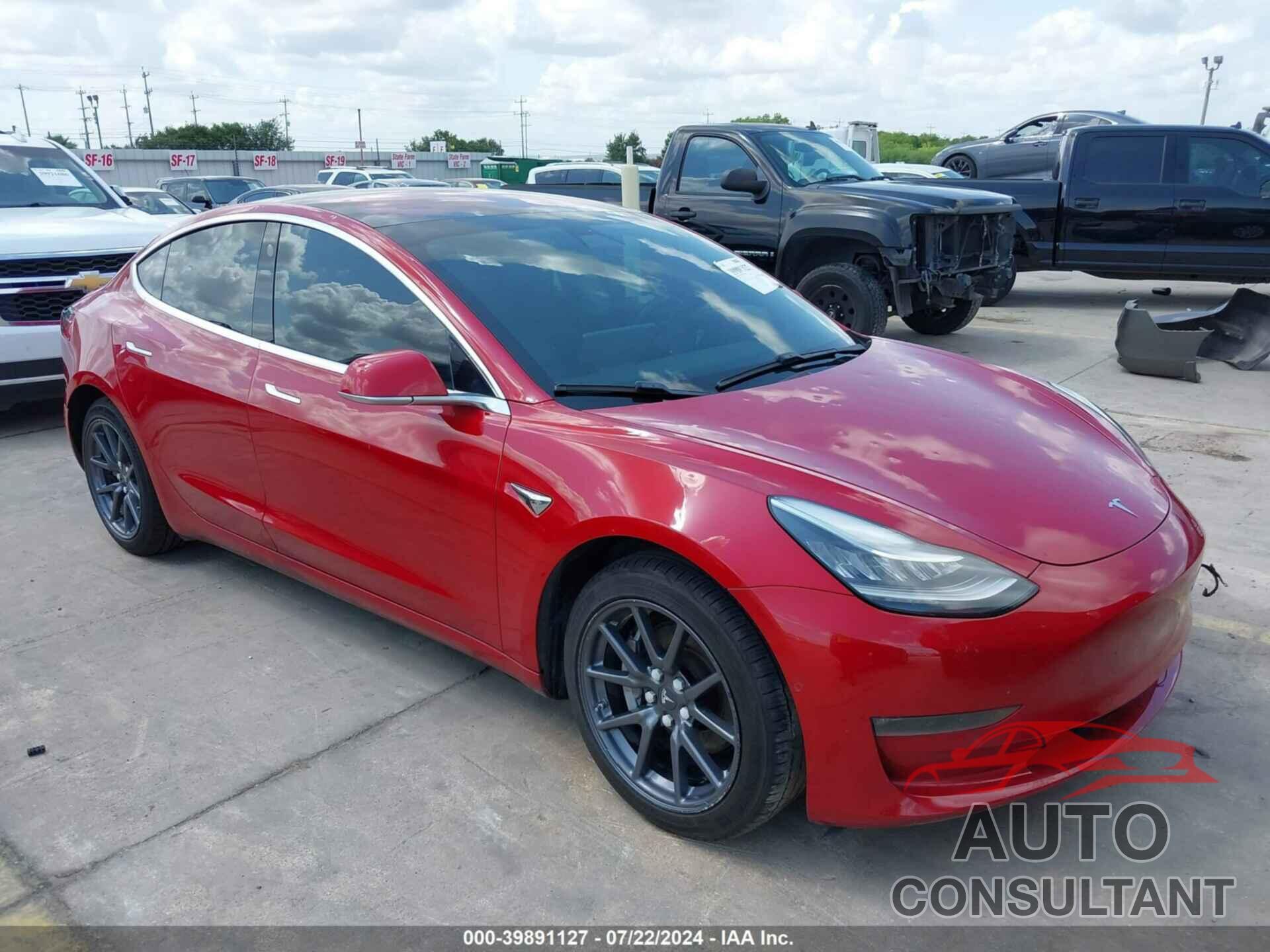 TESLA MODEL 3 2018 - 5YJ3E1EAXJF005439