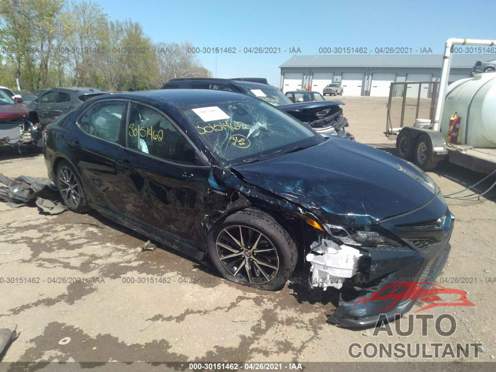 TOYOTA CAMRY 2021 - 4T1G31AK3MU555613