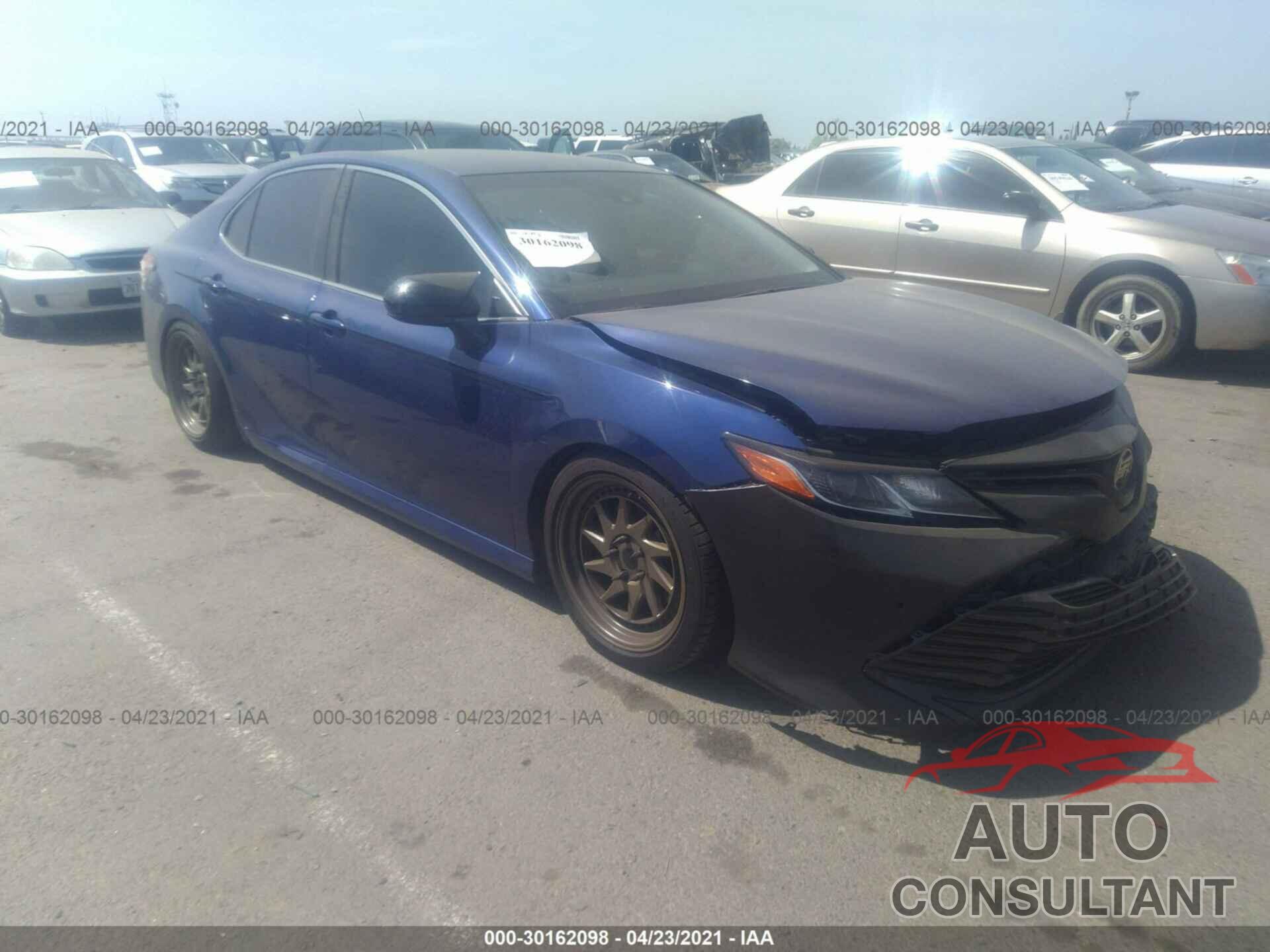 TOYOTA CAMRY 2018 - JTNB11HK3J3056897