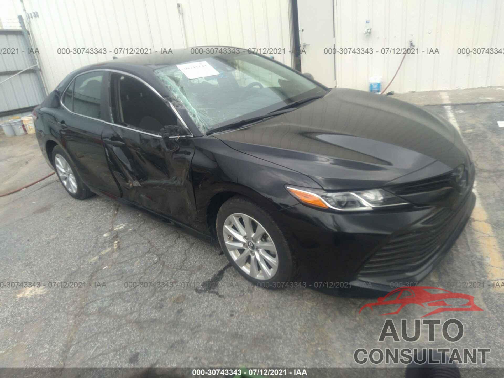 TOYOTA CAMRY 2019 - 4T1B11HKXKU164896