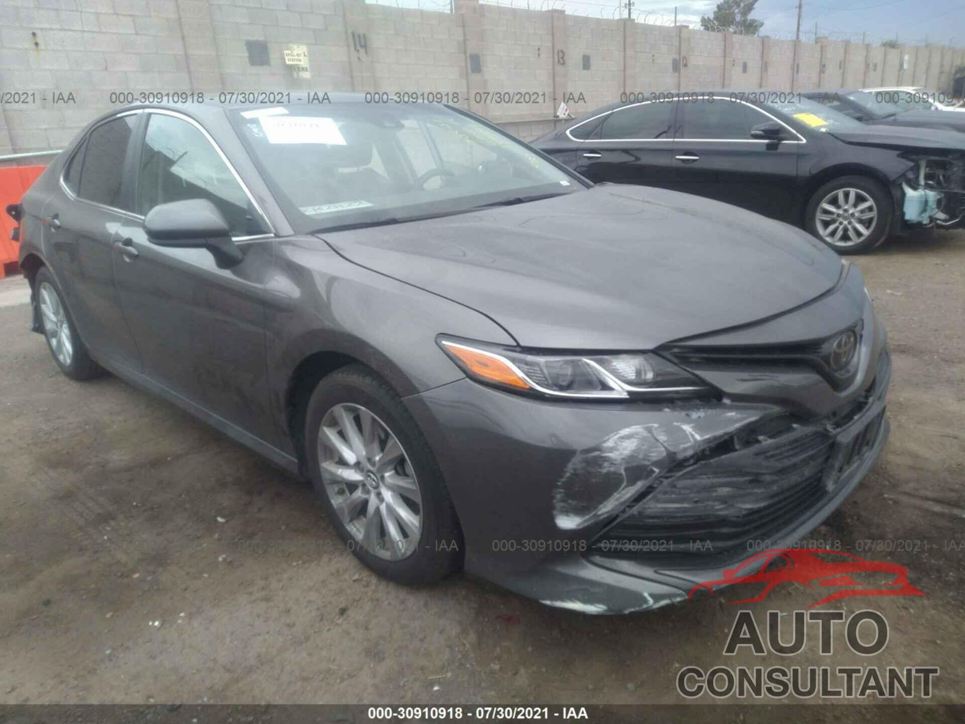 TOYOTA CAMRY 2019 - 4T1B11HK8KU258808