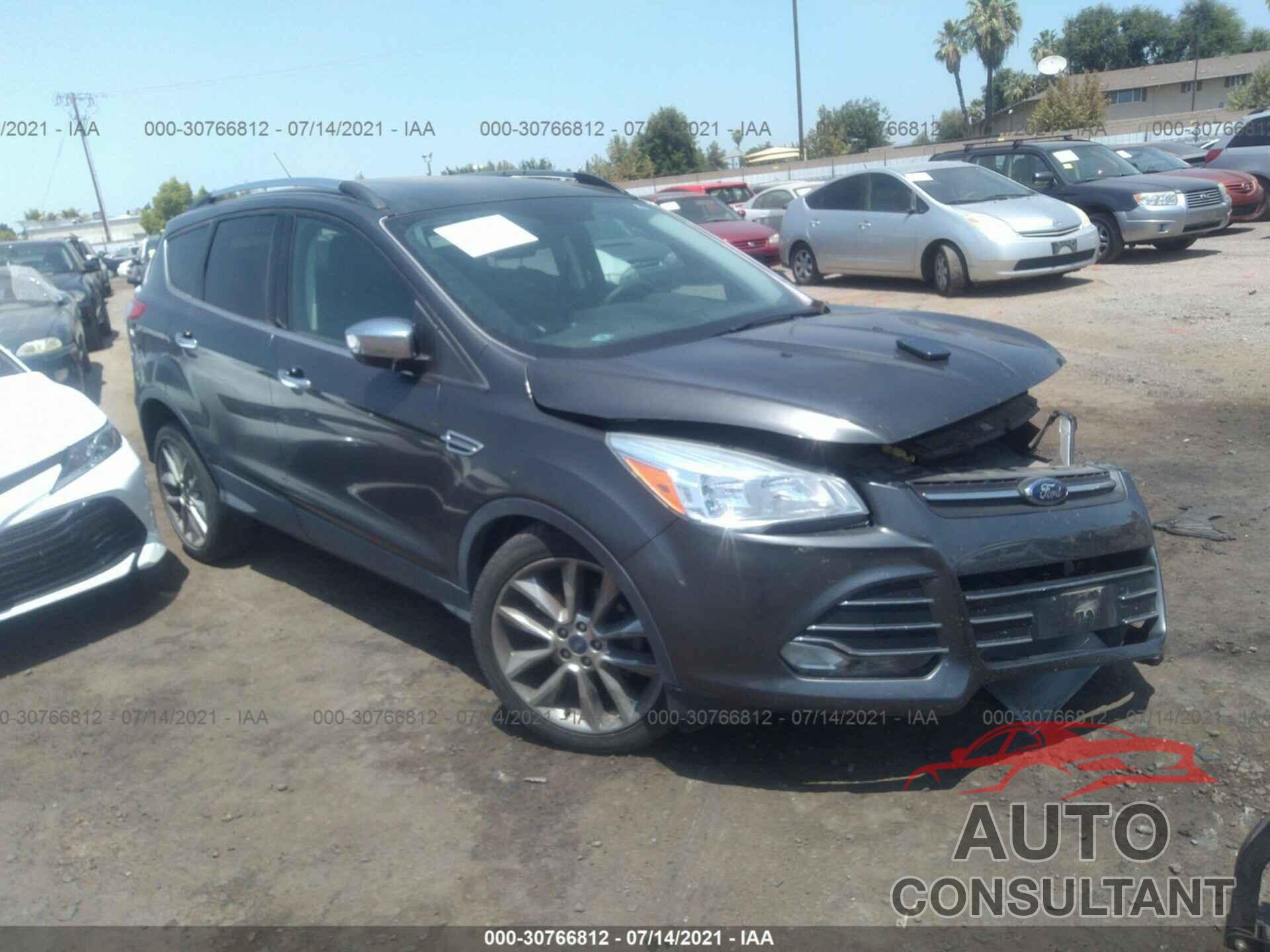 FORD ESCAPE 2016 - 1FMCU0GX6GUB08190