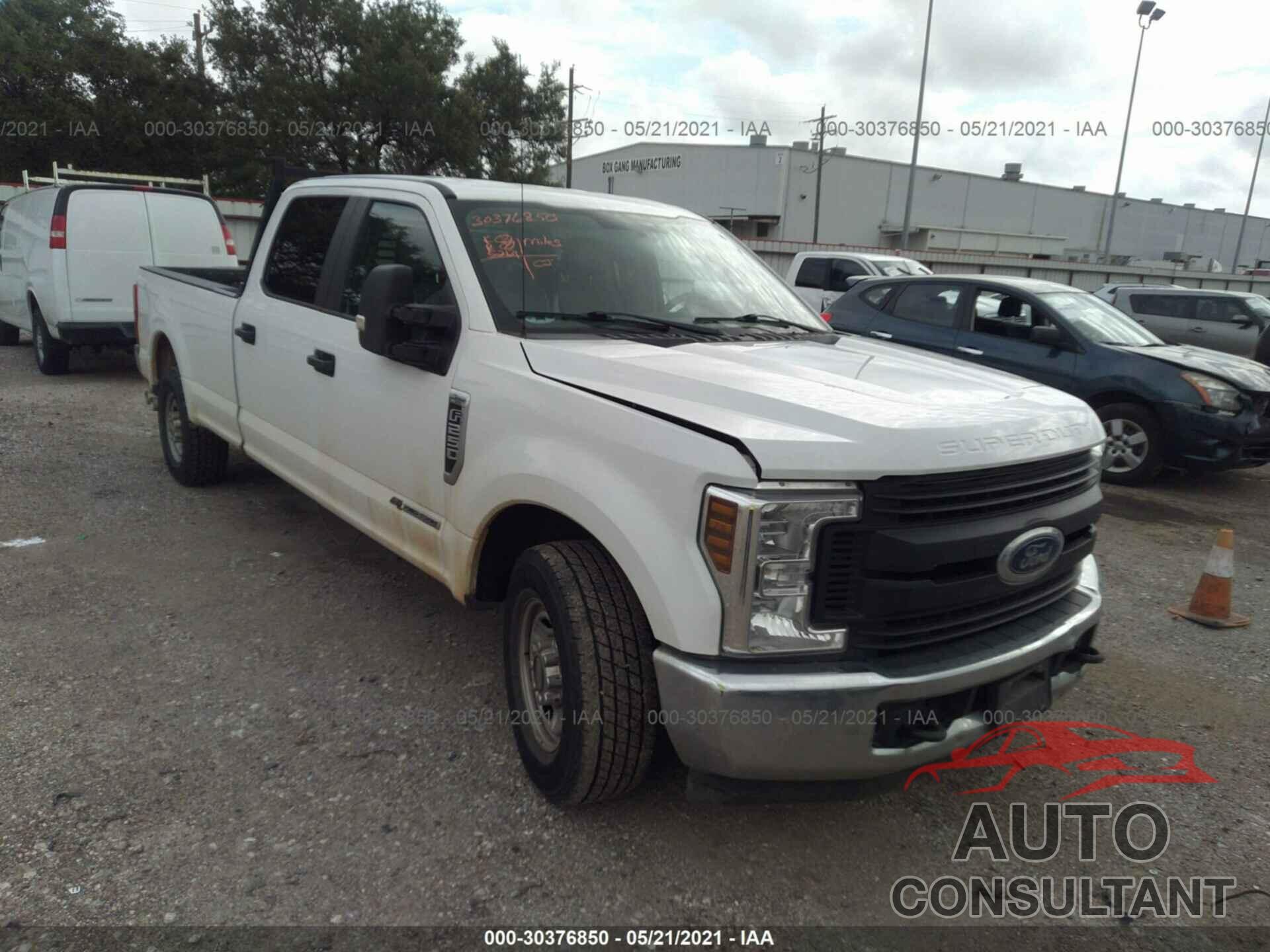 FORD SUPER DUTY F-250 SRW 2019 - 1FT7W2AT7KEC61875